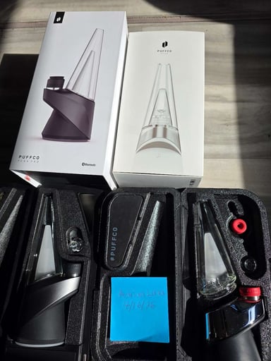 Preview pic of Og Puffco Peak. Puffco Peak Pro V1, & Attachment Available.