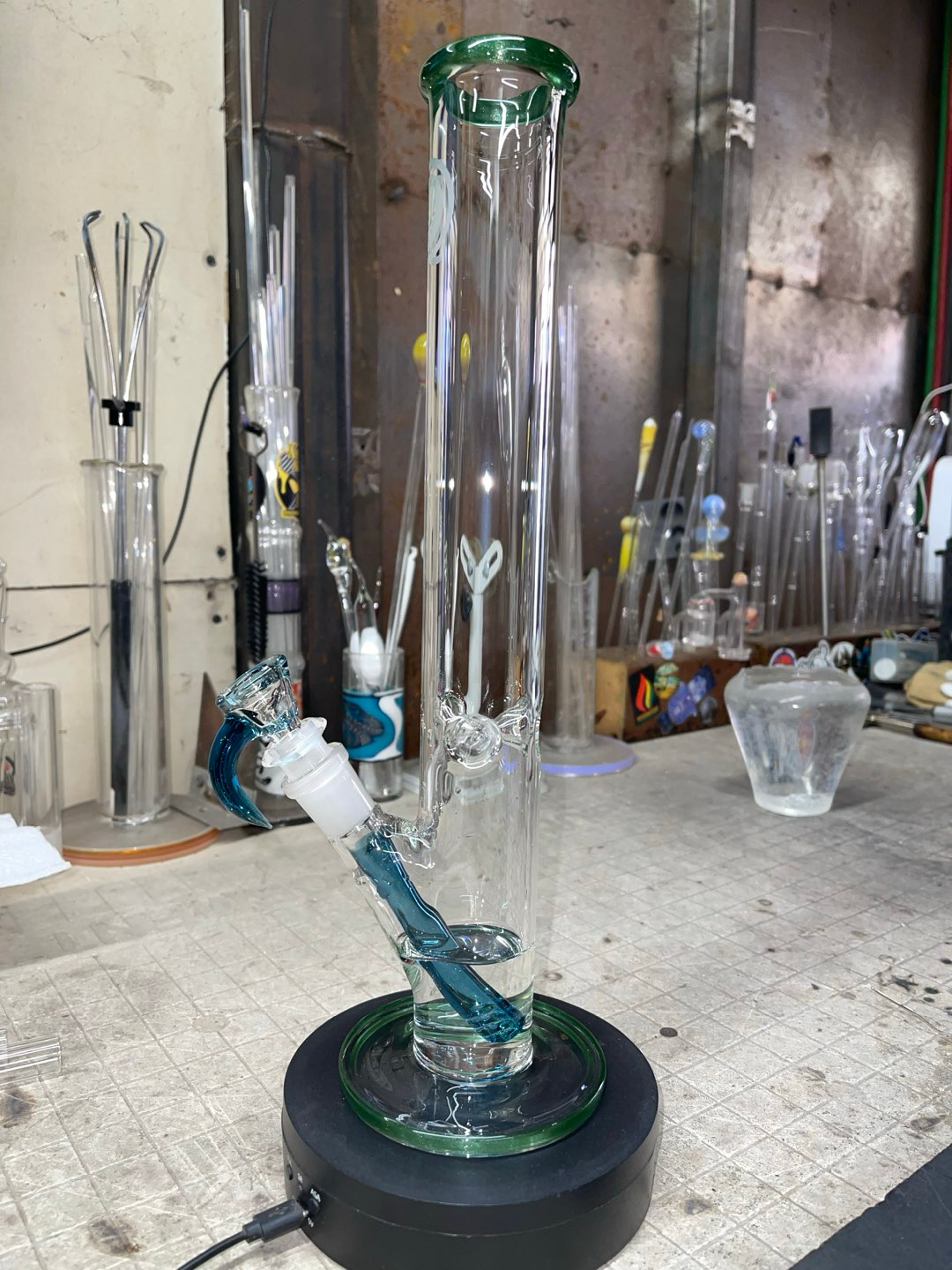 Preview pic of 14” tall, green and blue stardust, 14mm 2 holes slide, gridded steam