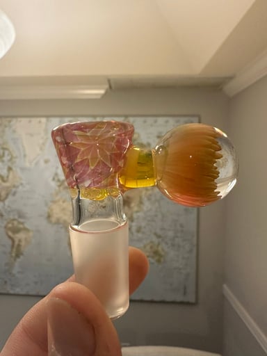 Preview pic of Nancy Glass Flower slide