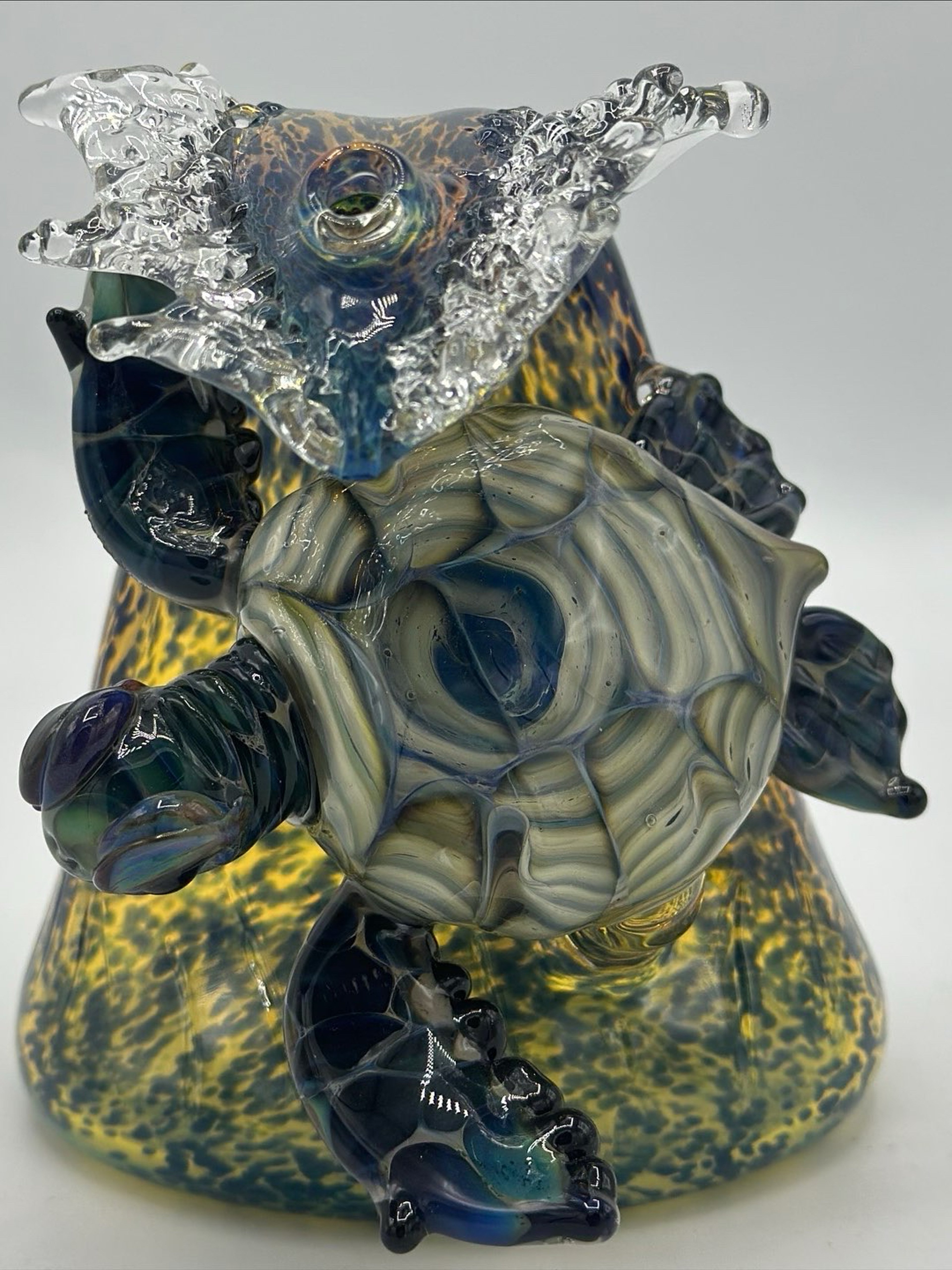 Preview pic of Black Sand Glass Sea Turtle Wave