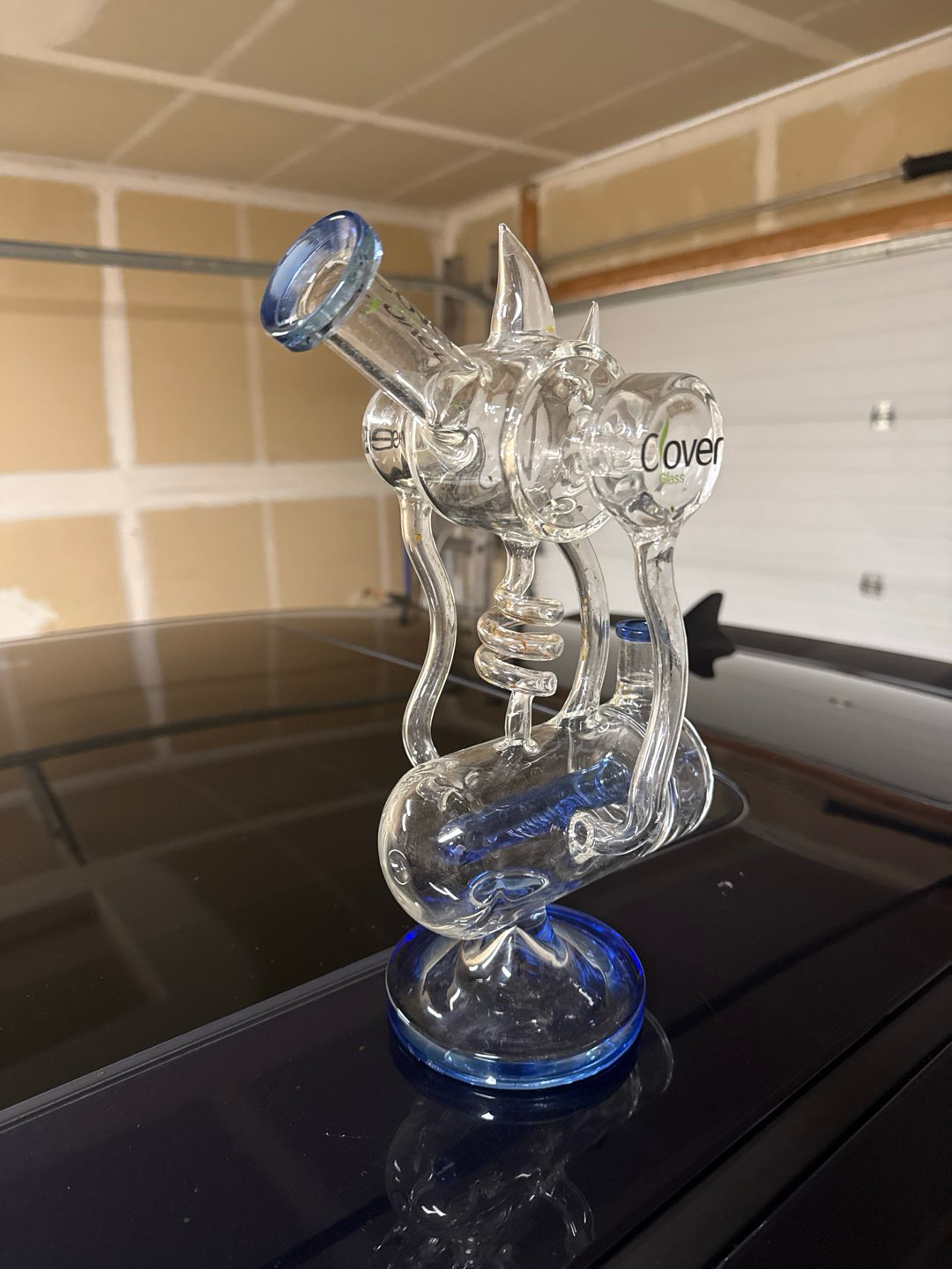 Preview pic of Clover glass piece