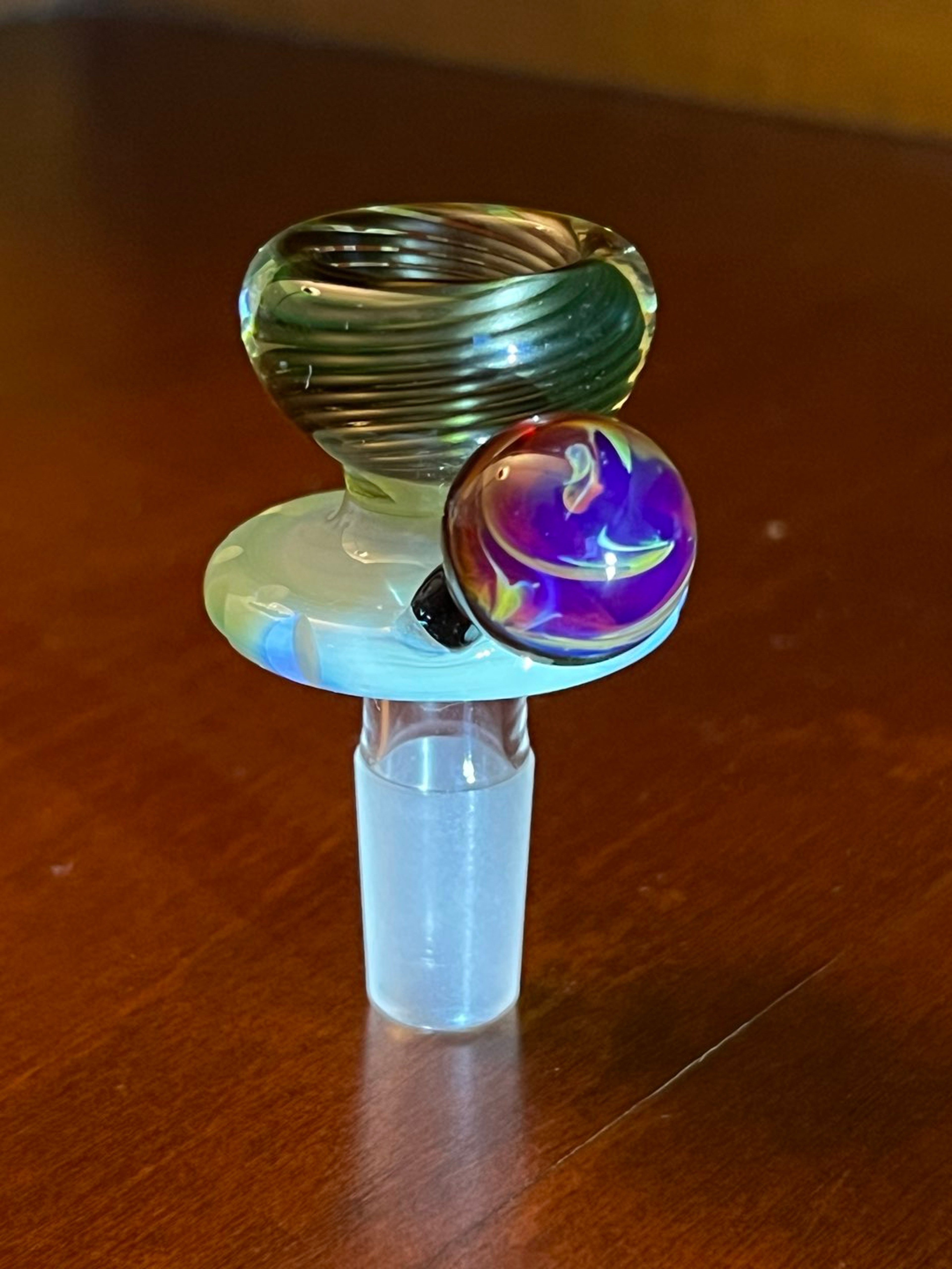 Preview pic of Mobius Slide Single Hole Bowl 14mm UV Line-work, Handle, & Faceted Worked Collar