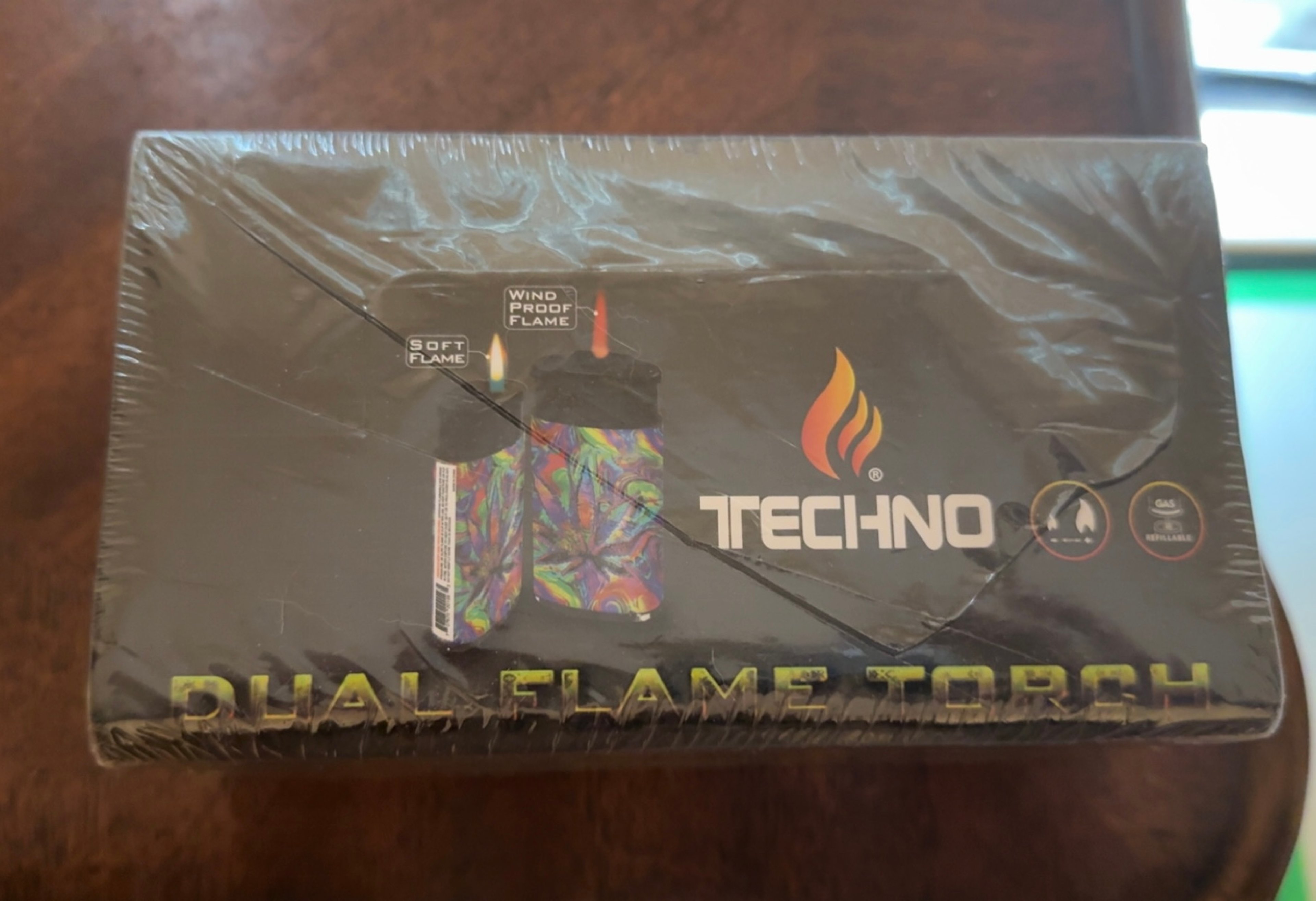 Preview pic of 25 pack torch lighters