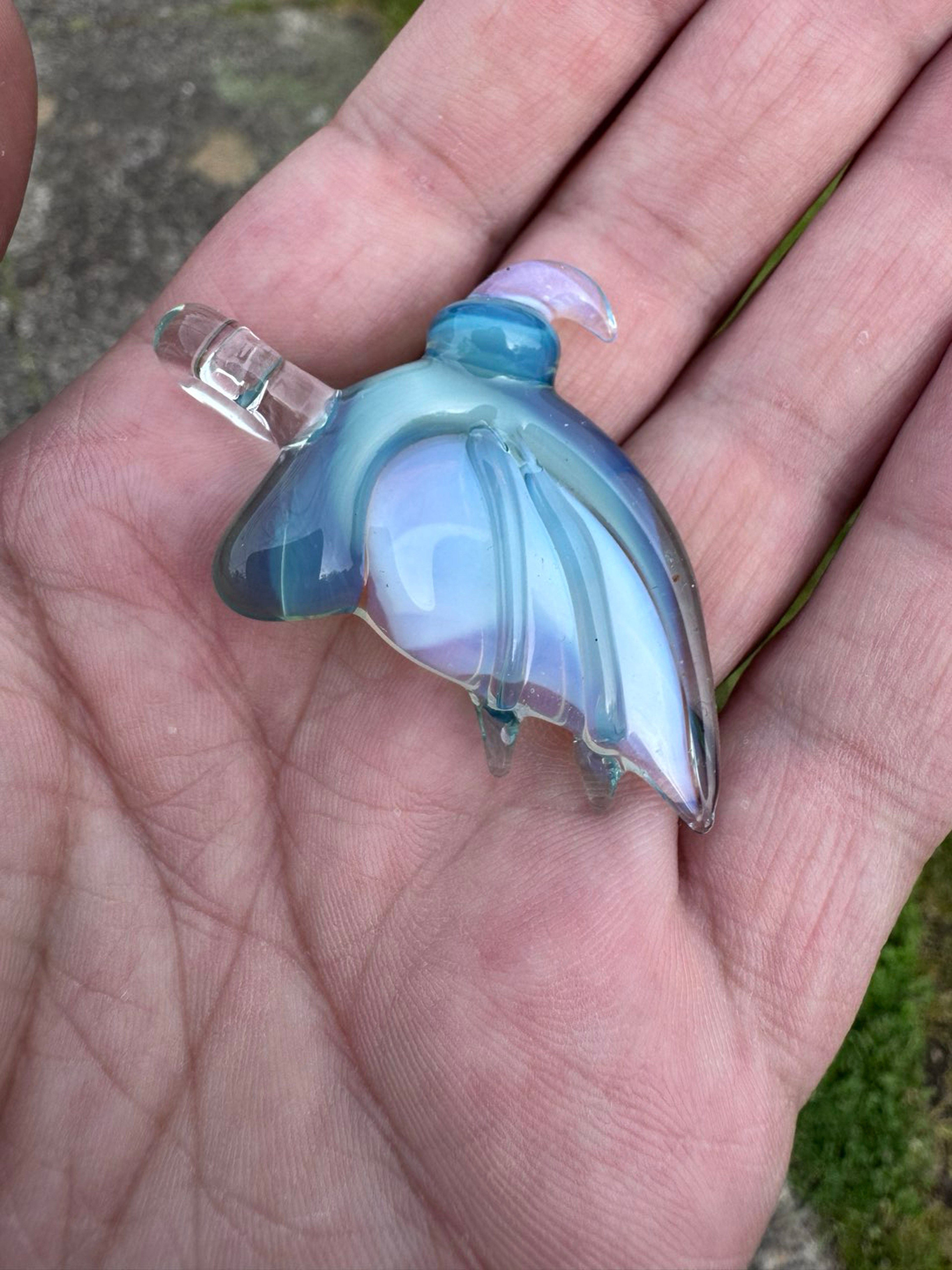 Cthulhu Wing pendant image 0