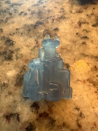Preview pic of Jebb glass castle pendant