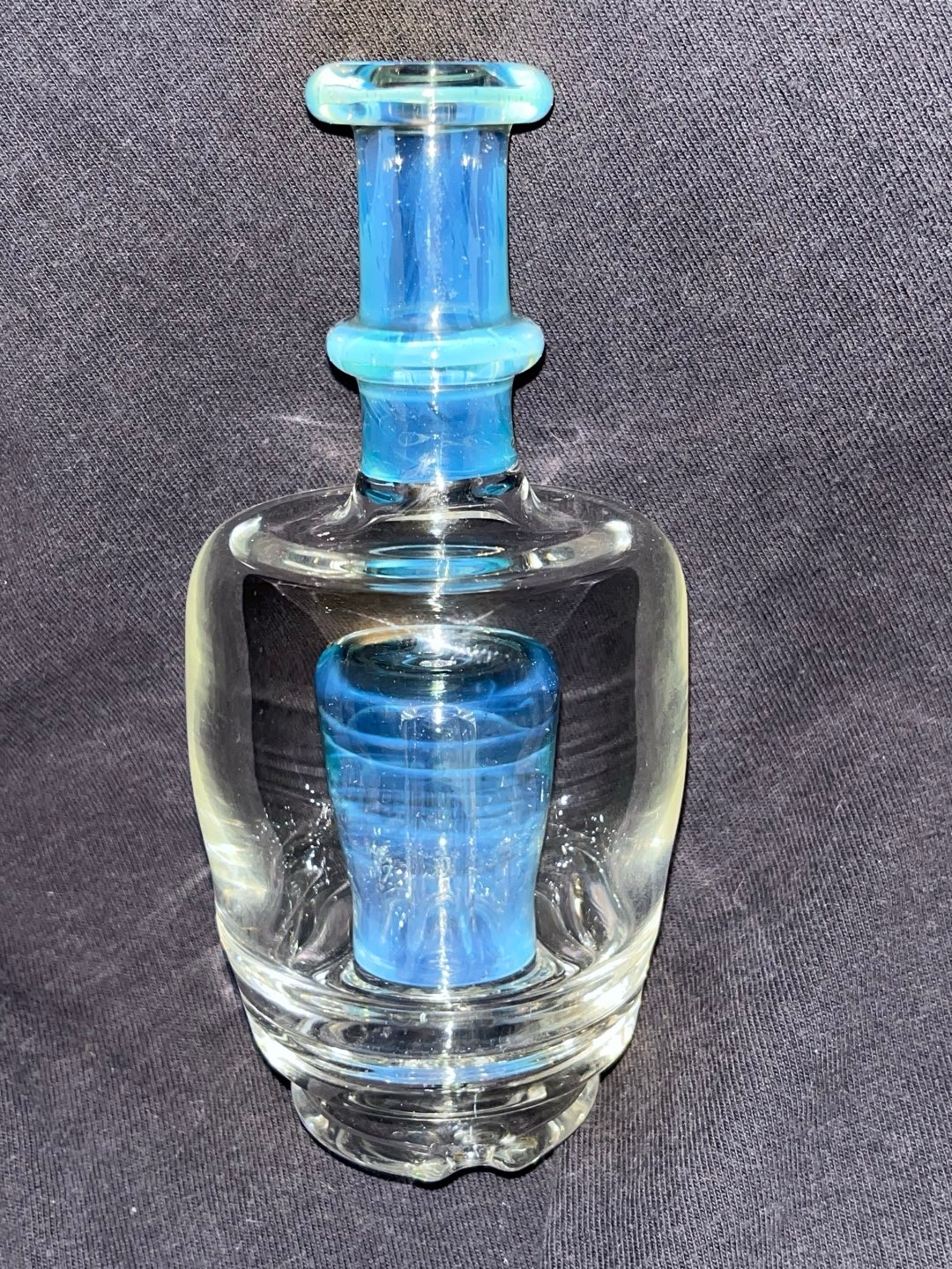 Preview pic of Ghost Blue Slyme PuffCo Peak water attachment