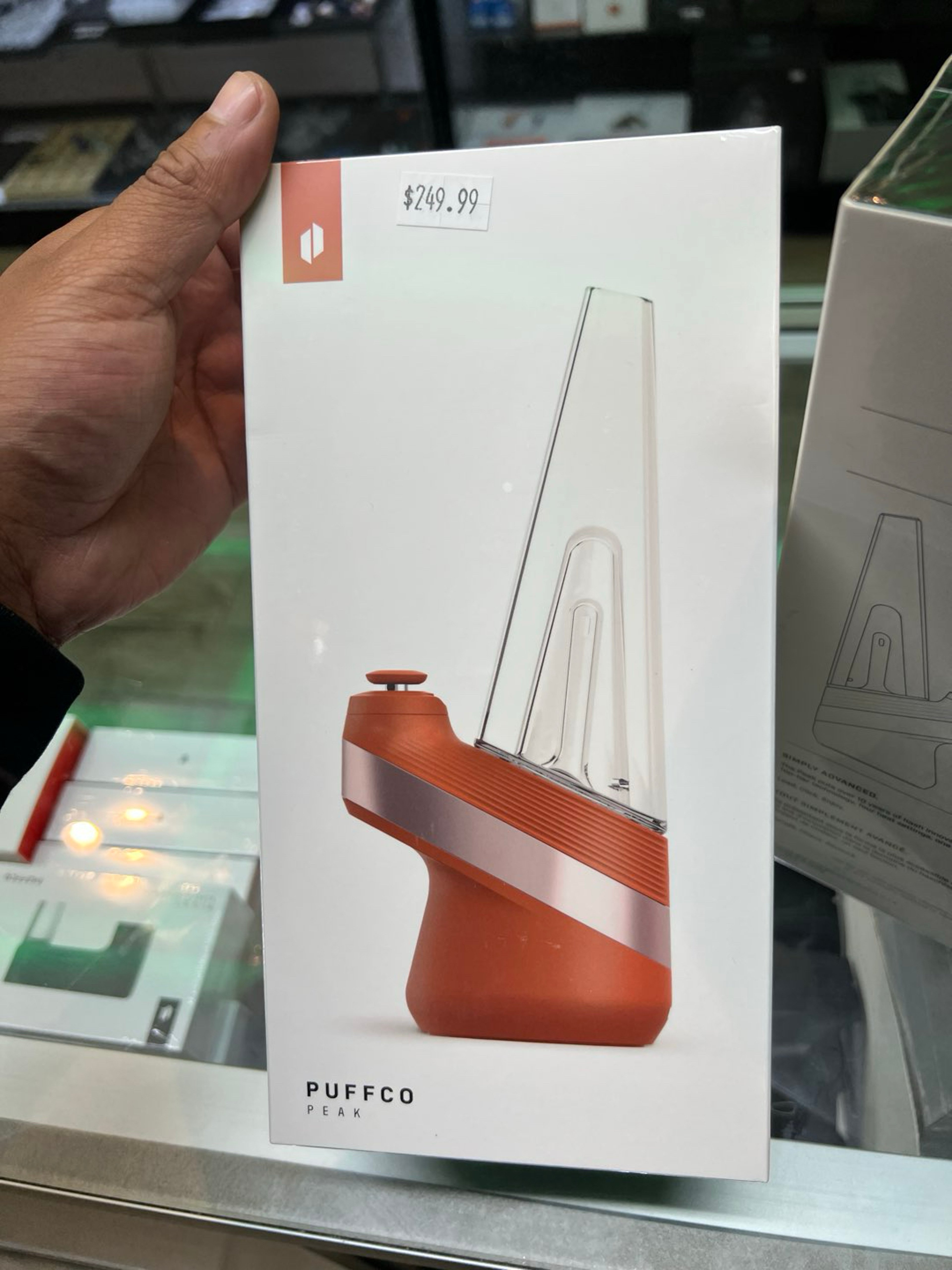 Preview pic of Puffco Peak v2 Canyon SEALED