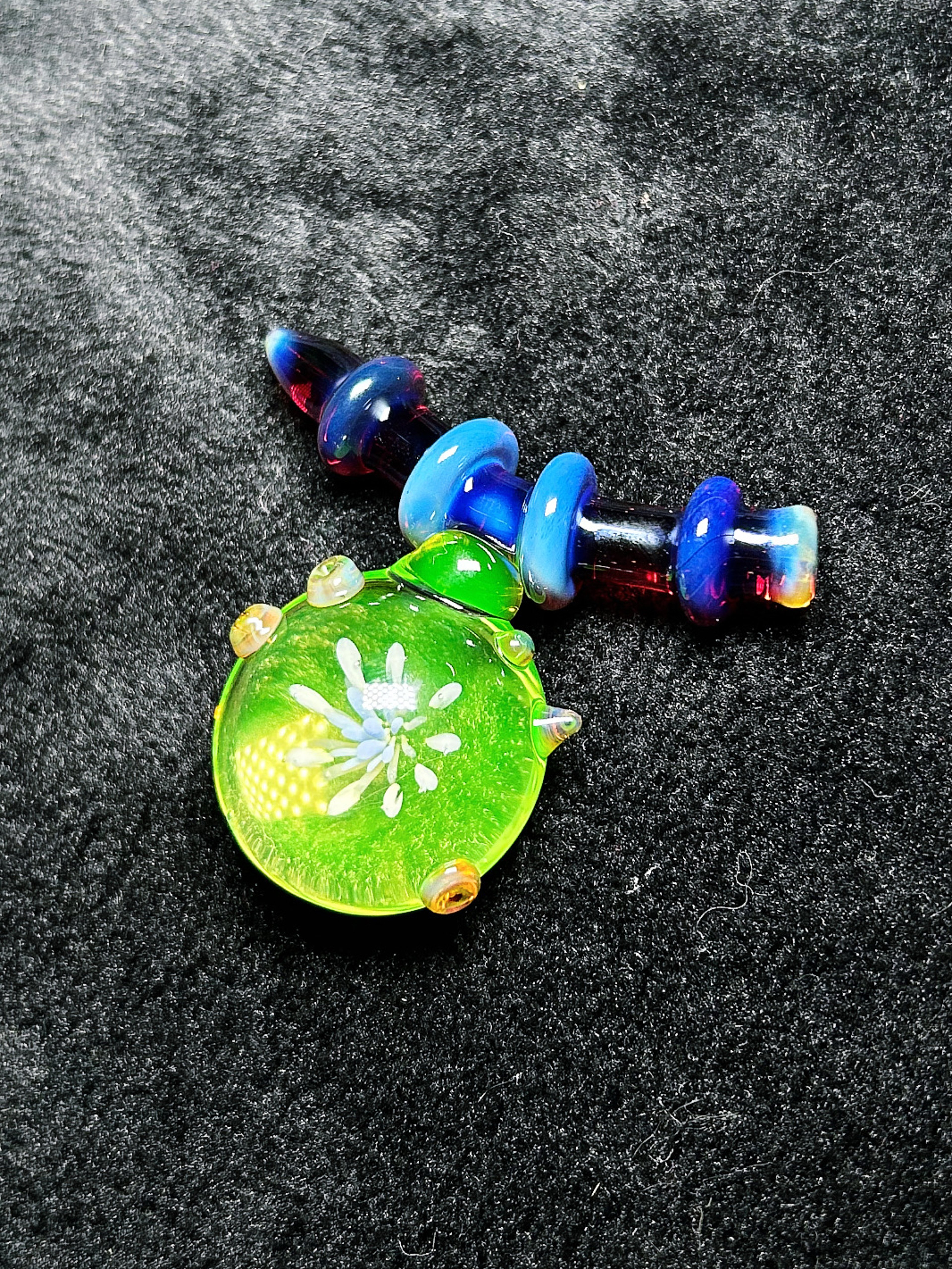 Preview pic of MarvinsGlass Uv Implosion Pendant