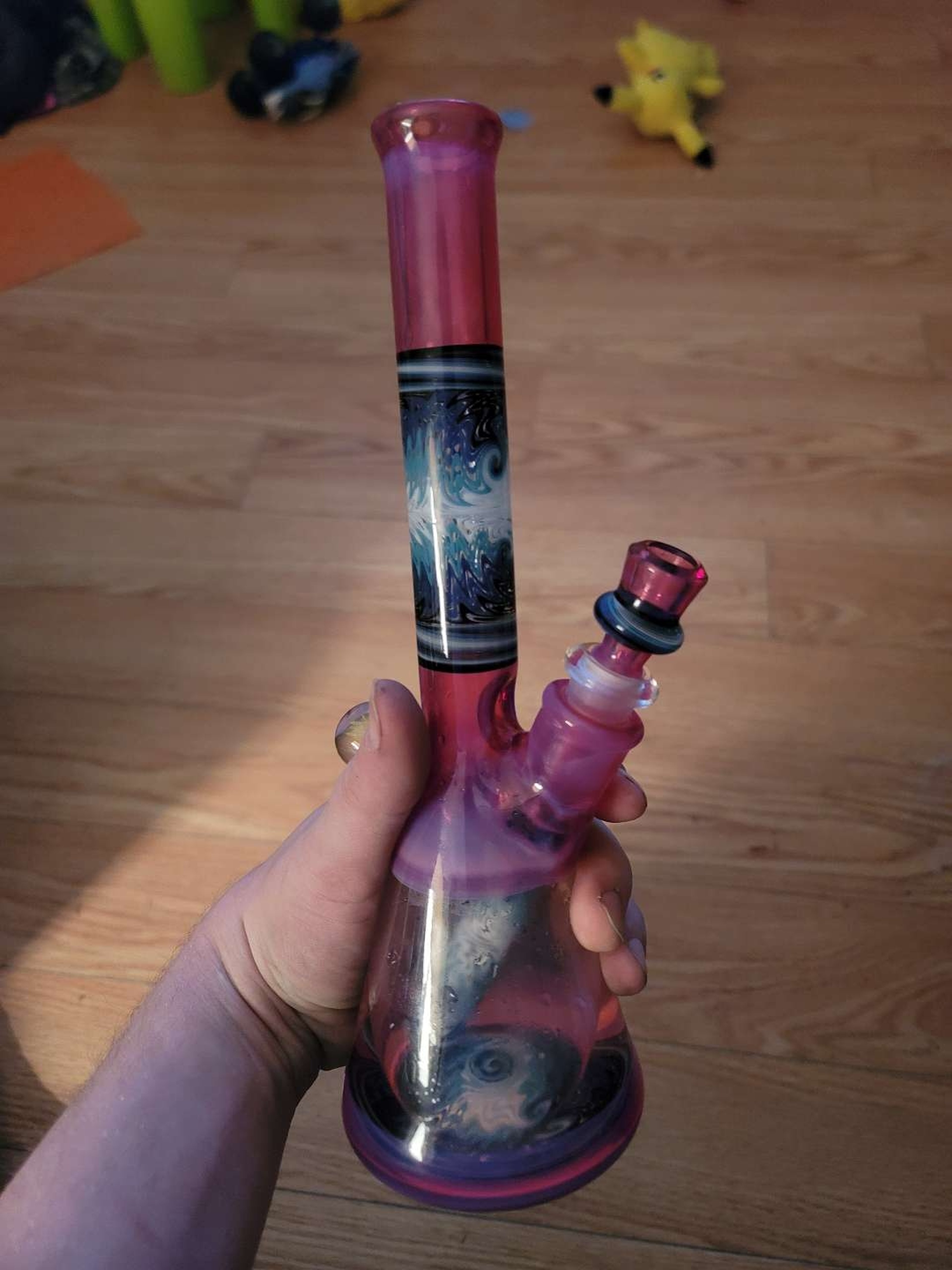 Preview pic of Liam the glass guy minitube