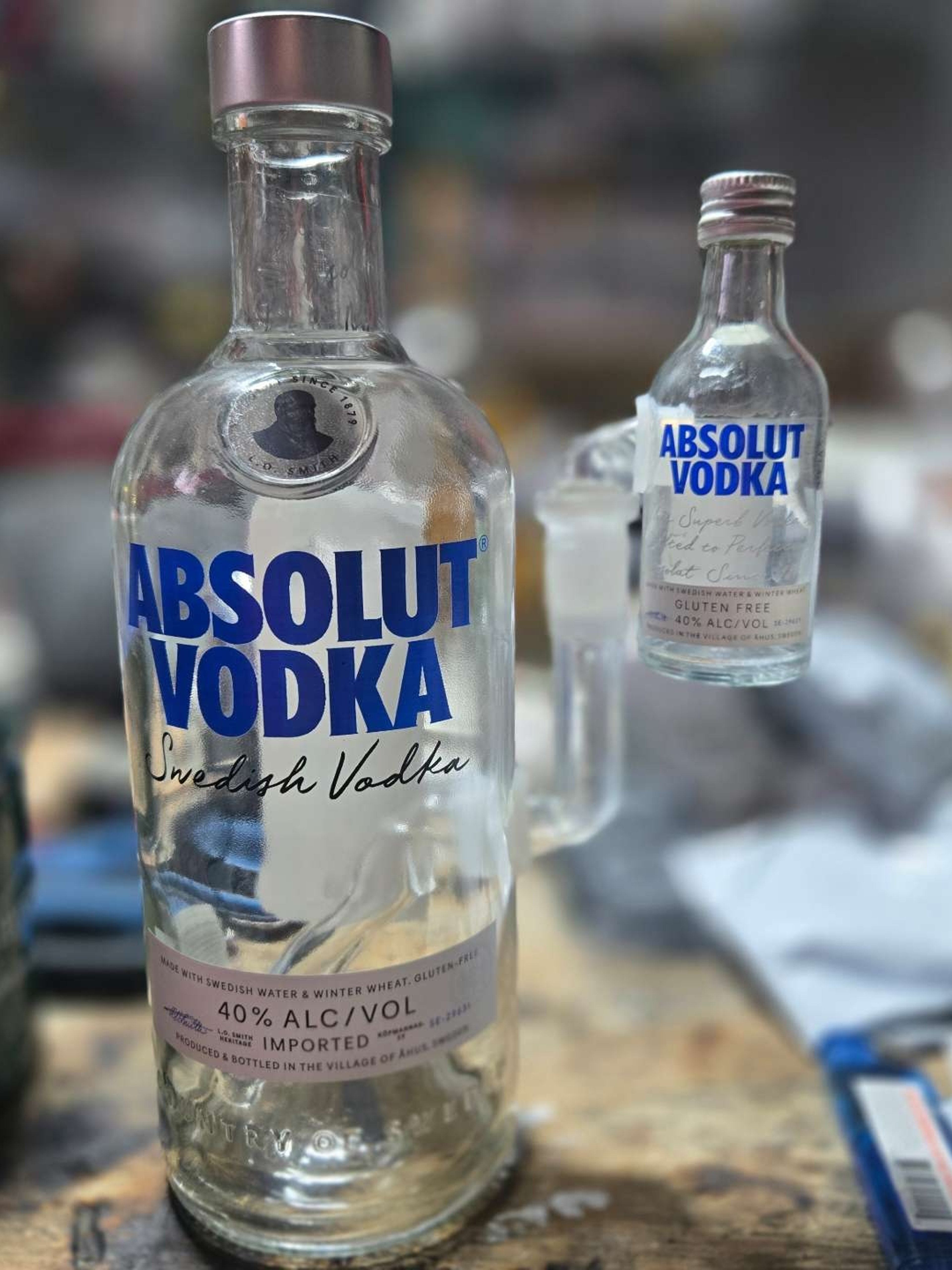 Preview pic of Absolut Bong