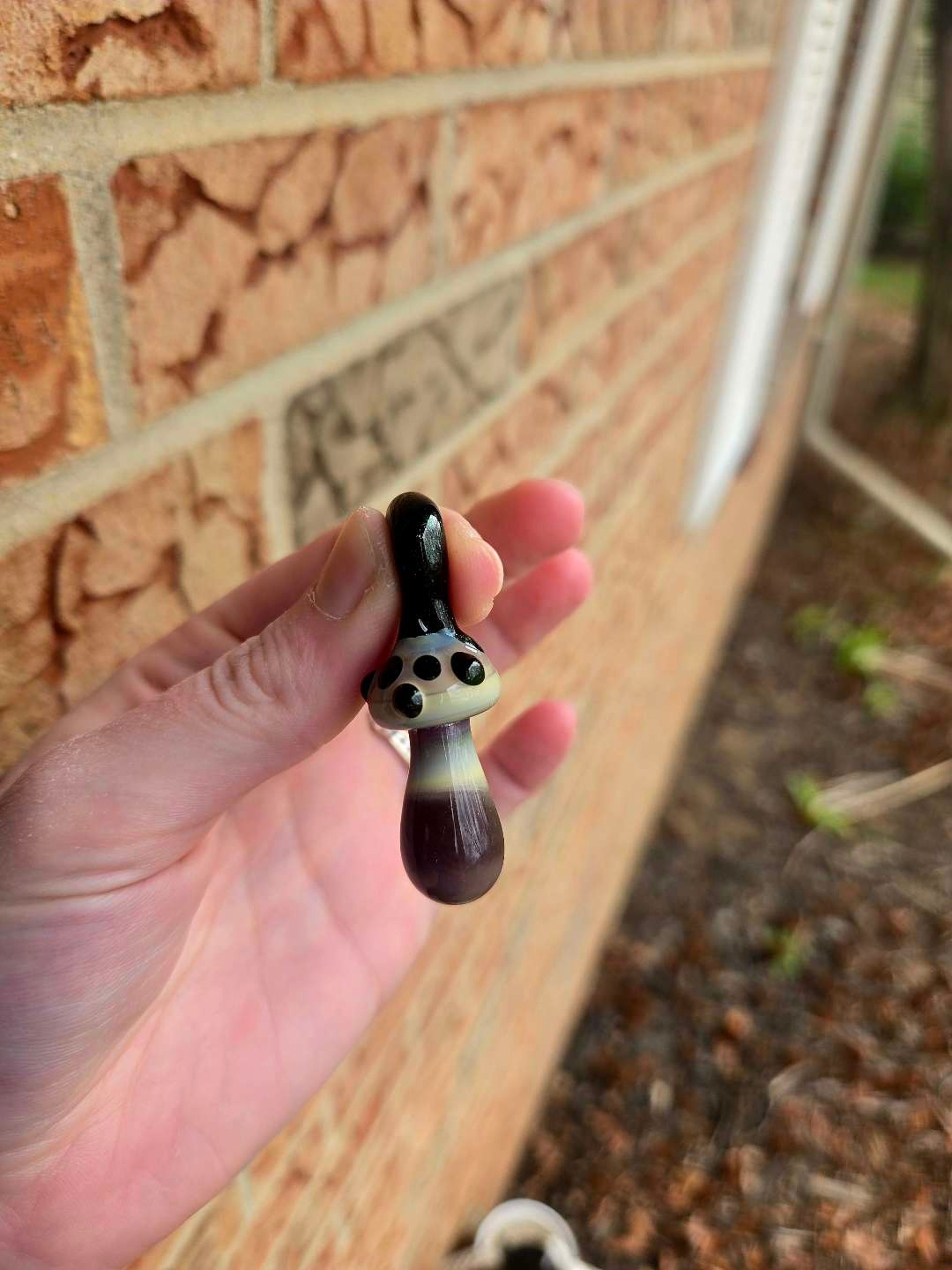 Preview pic of Mushroom Pendant