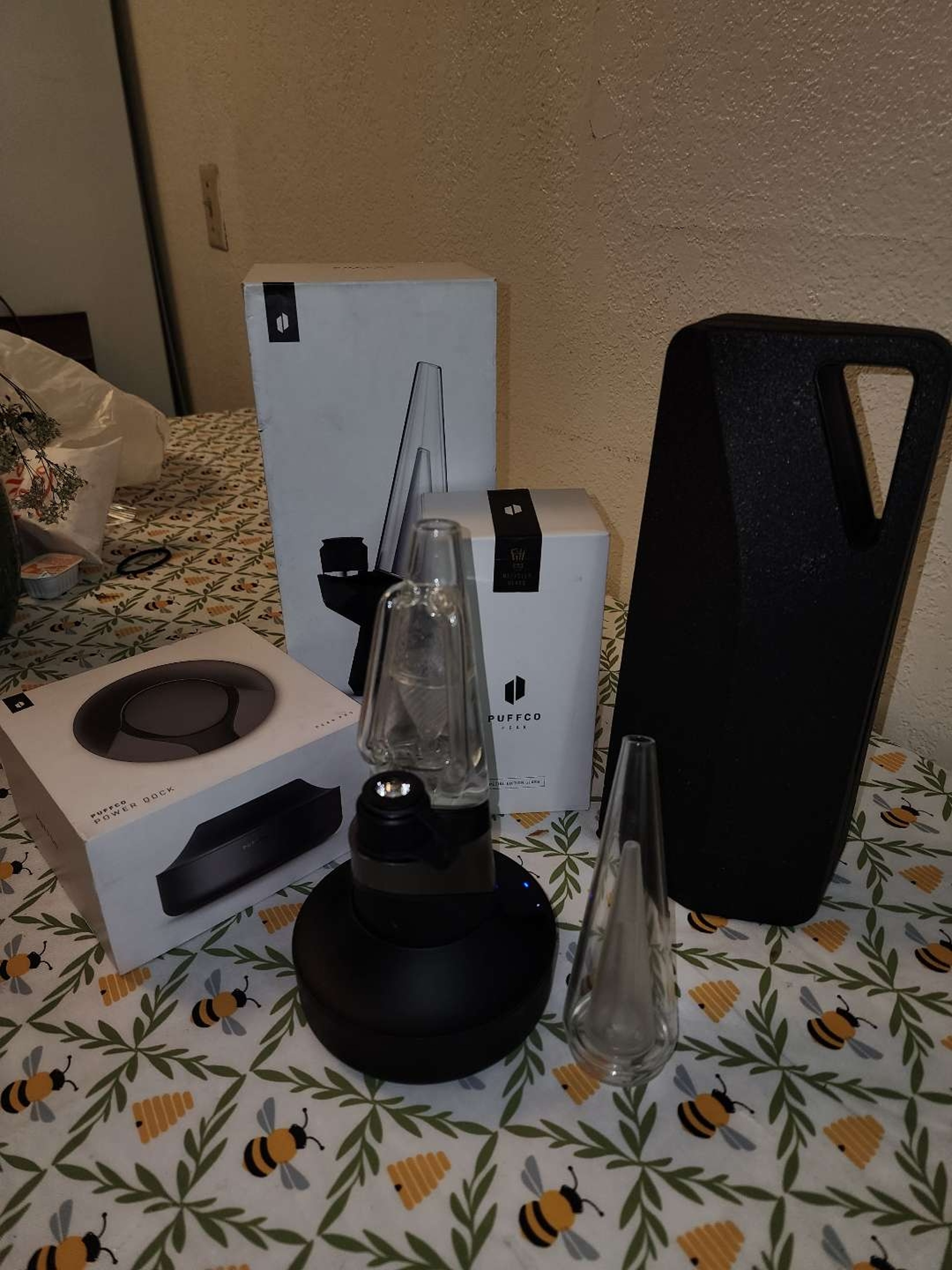 Preview pic of Trade Puffco peak pro bundle