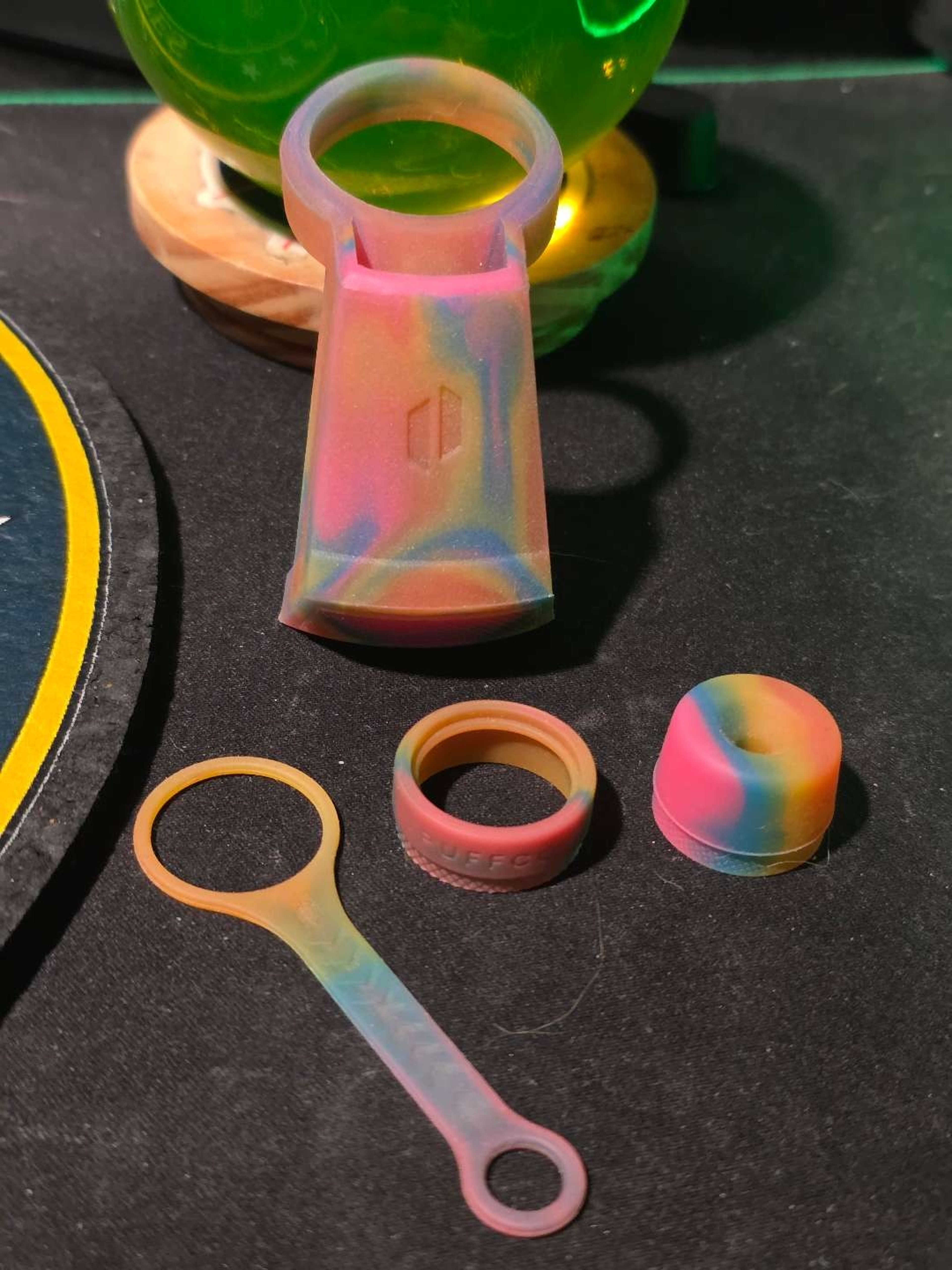 Preview pic of Puffco OG travel pack back pack