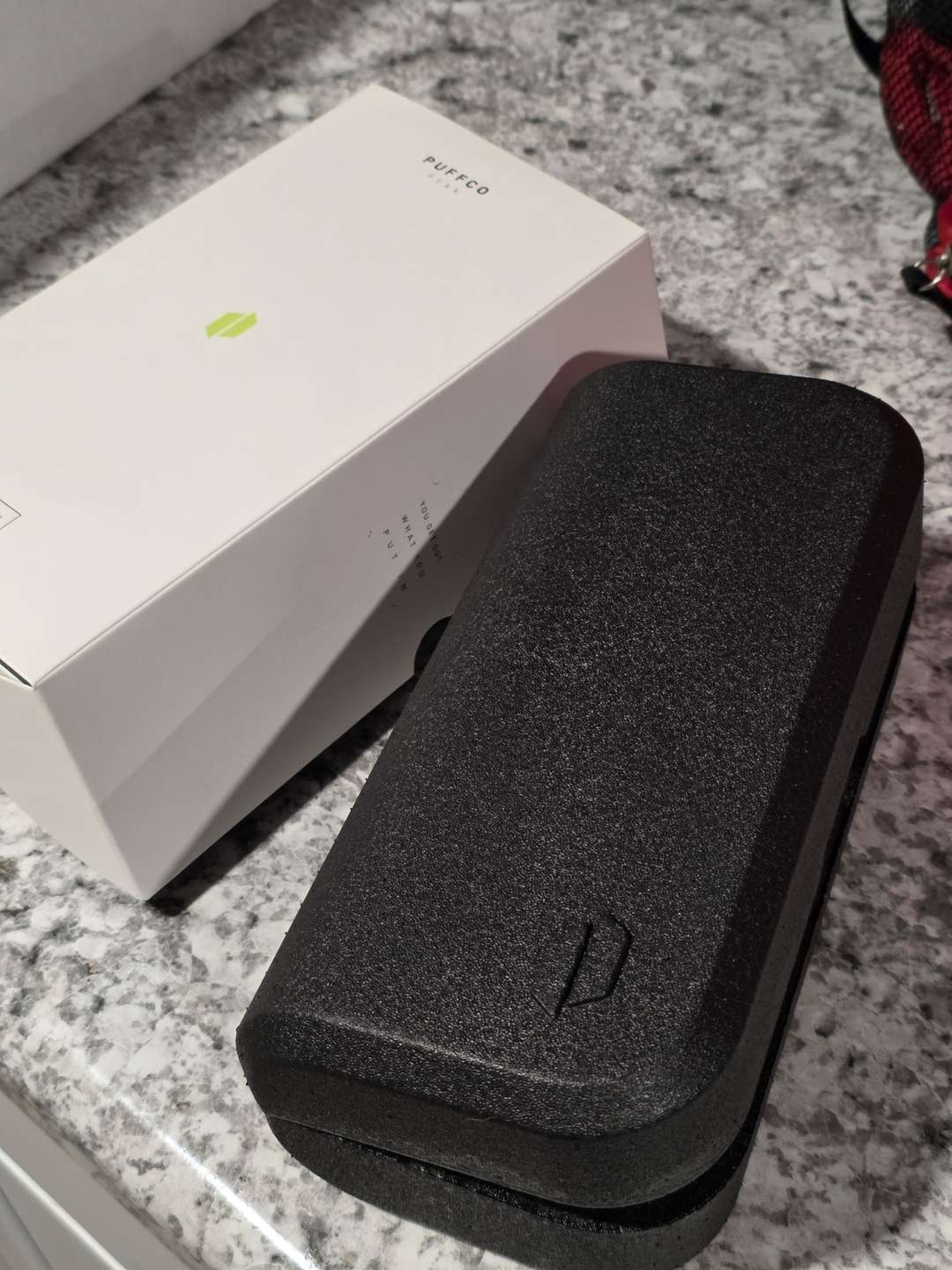 Puffco Peak OG Neon Case and Box image 0