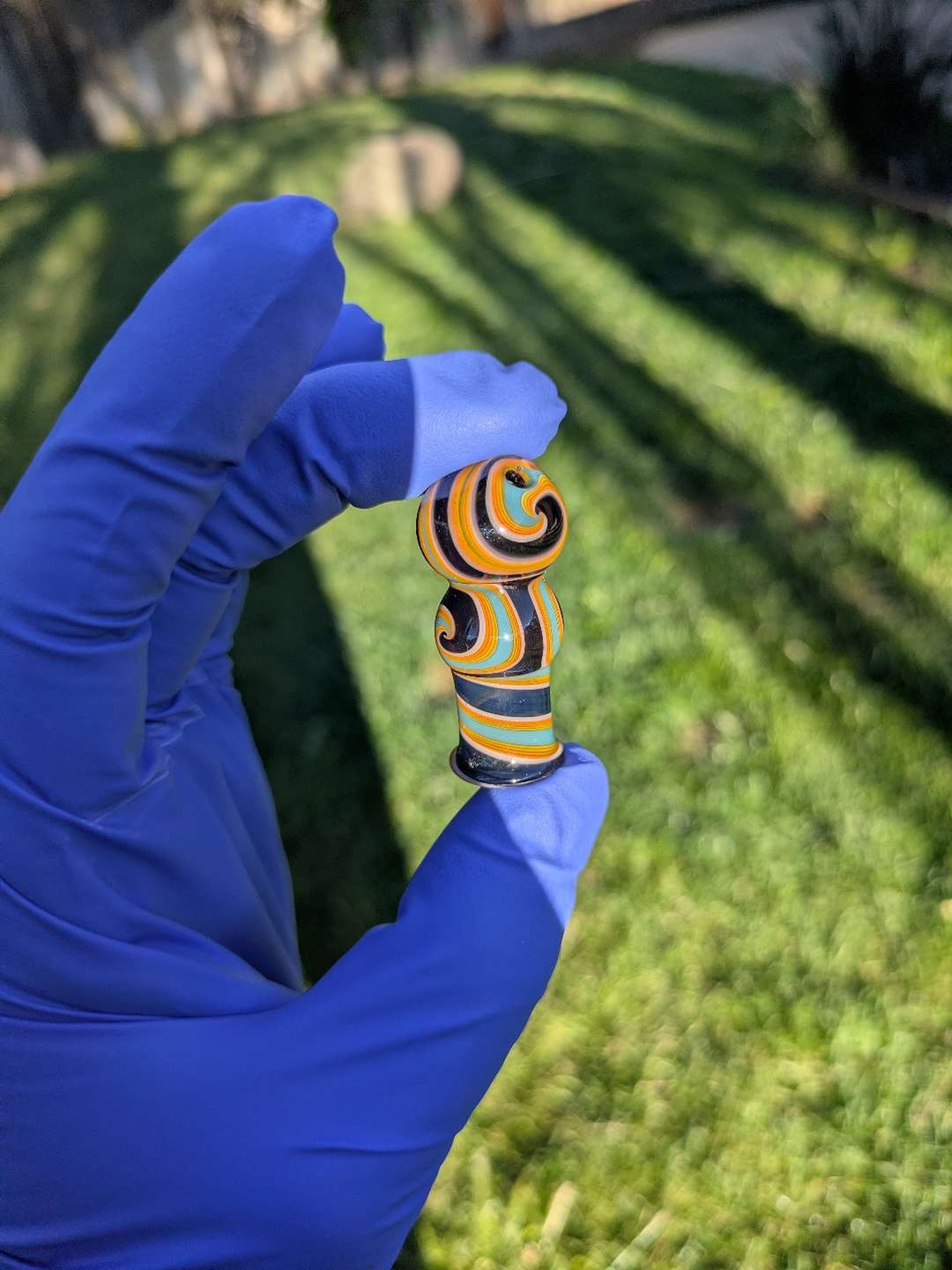Preview pic of Fiesta and black pivot top