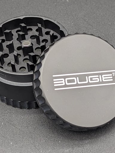 Preview pic of BOUGIE GLASS 70MM HERB GRINDERS