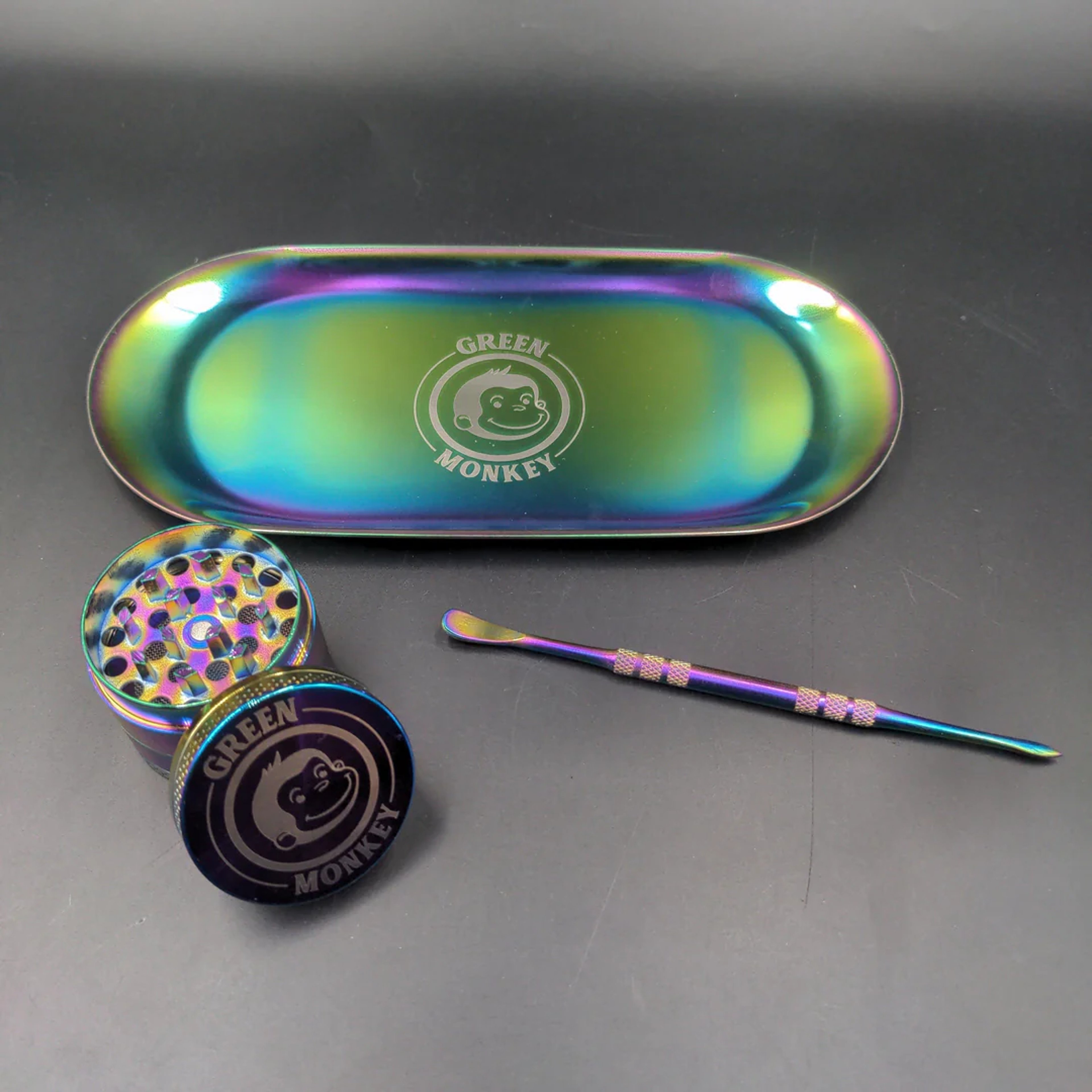 GREEN MONKEY RAINBOW FINISH ROLLING TRAY & GRINDER KIT image 0