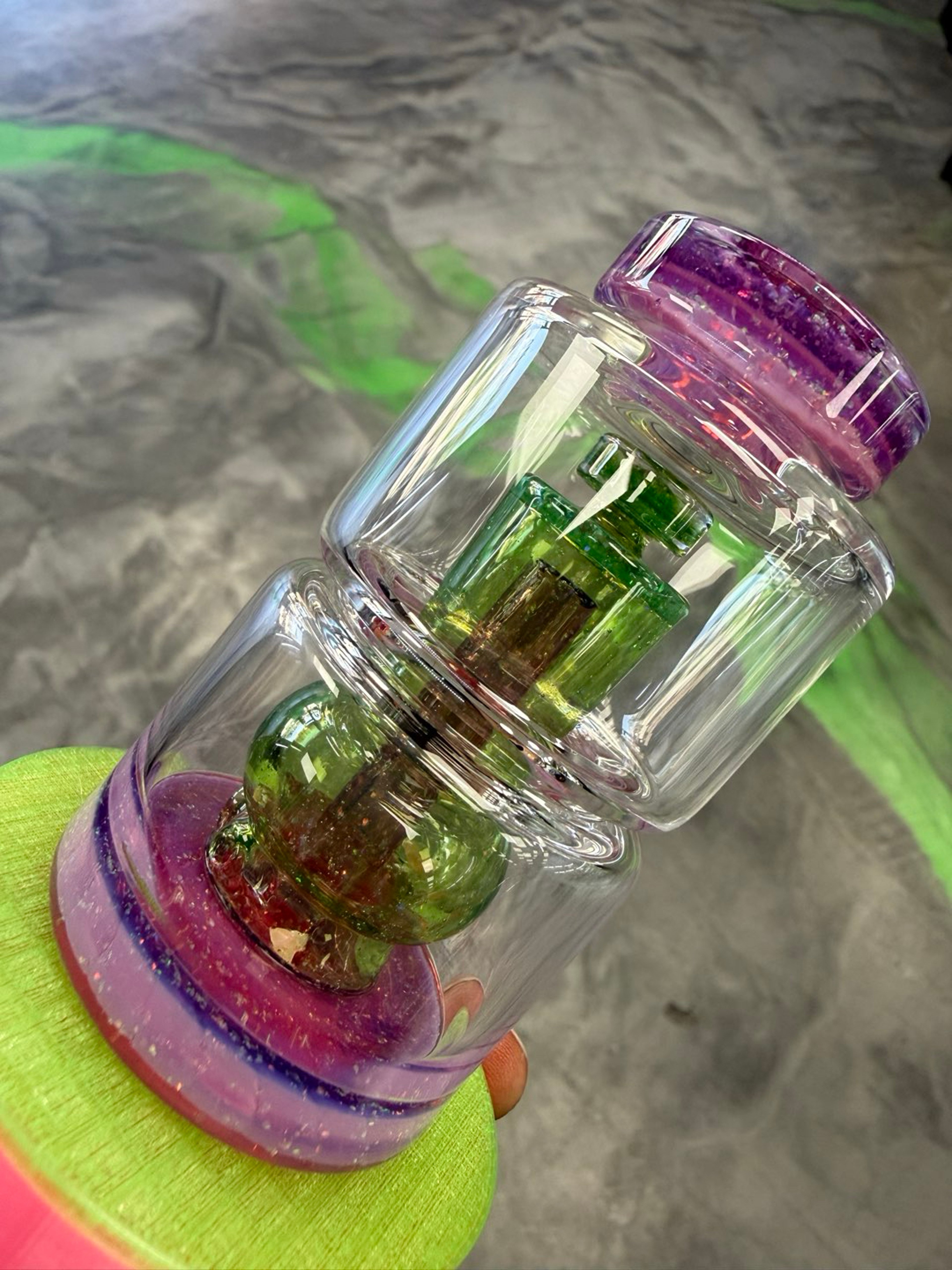 Preview pic of Spiders glass puffco top