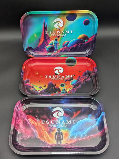 Preview pic of TSUNAMI PREMIUM ASTRONAUT ROLLING TRAY