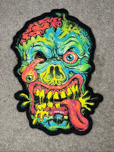 Preview pic of Zombie head Moodmat
