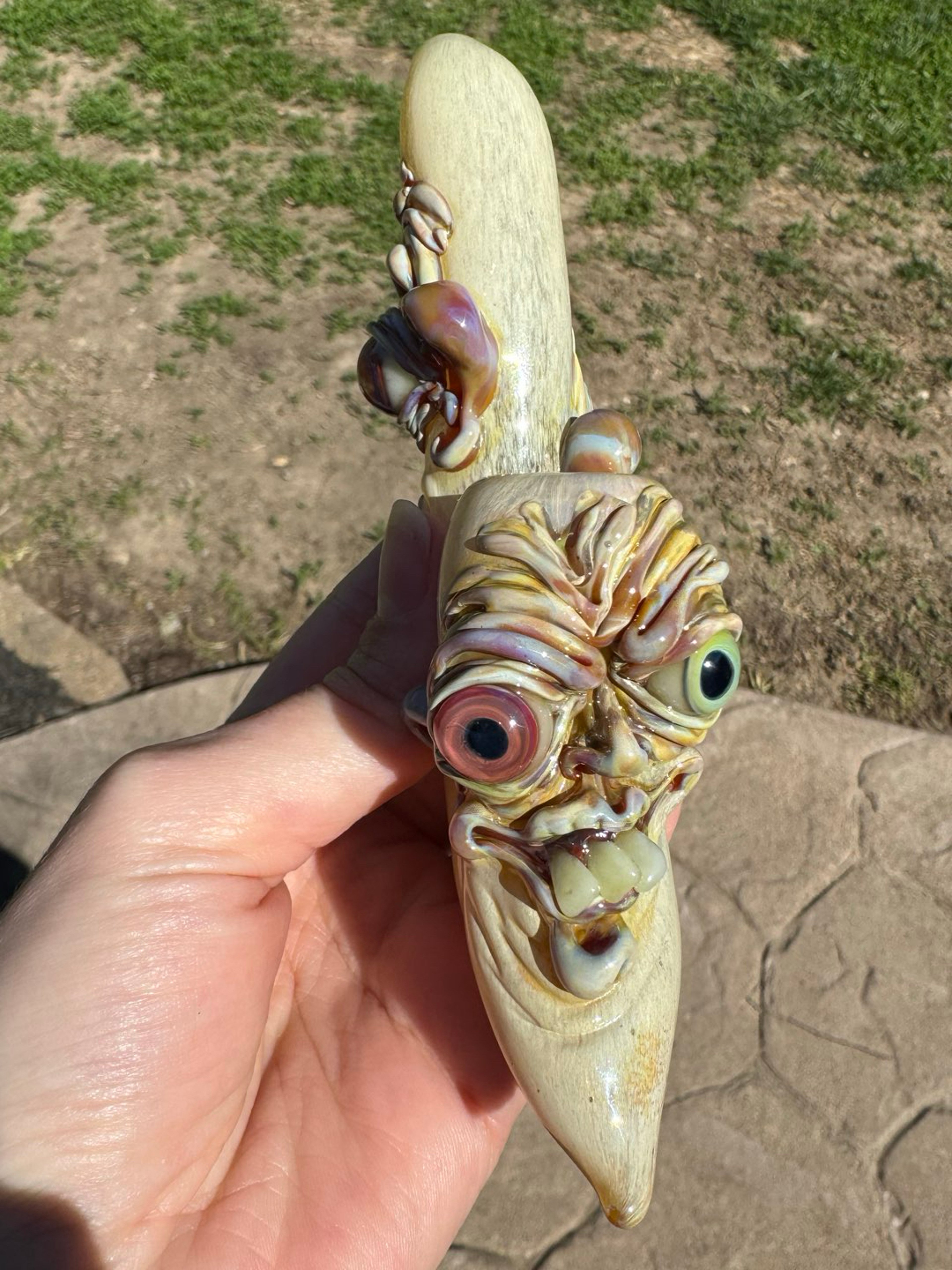 Preview pic of Zii Glass Heady Hand Pipe – Sculpted Faces & Eyeballs- Rare Art Piece – Never Used