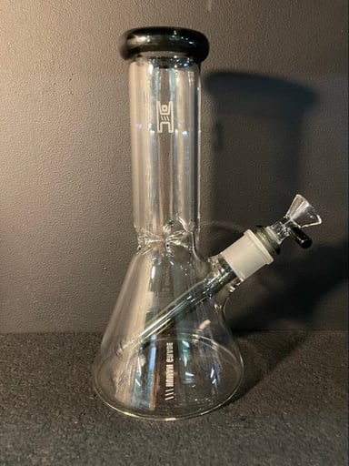 Preview pic of 9” Beaker Clear w/ Smoke