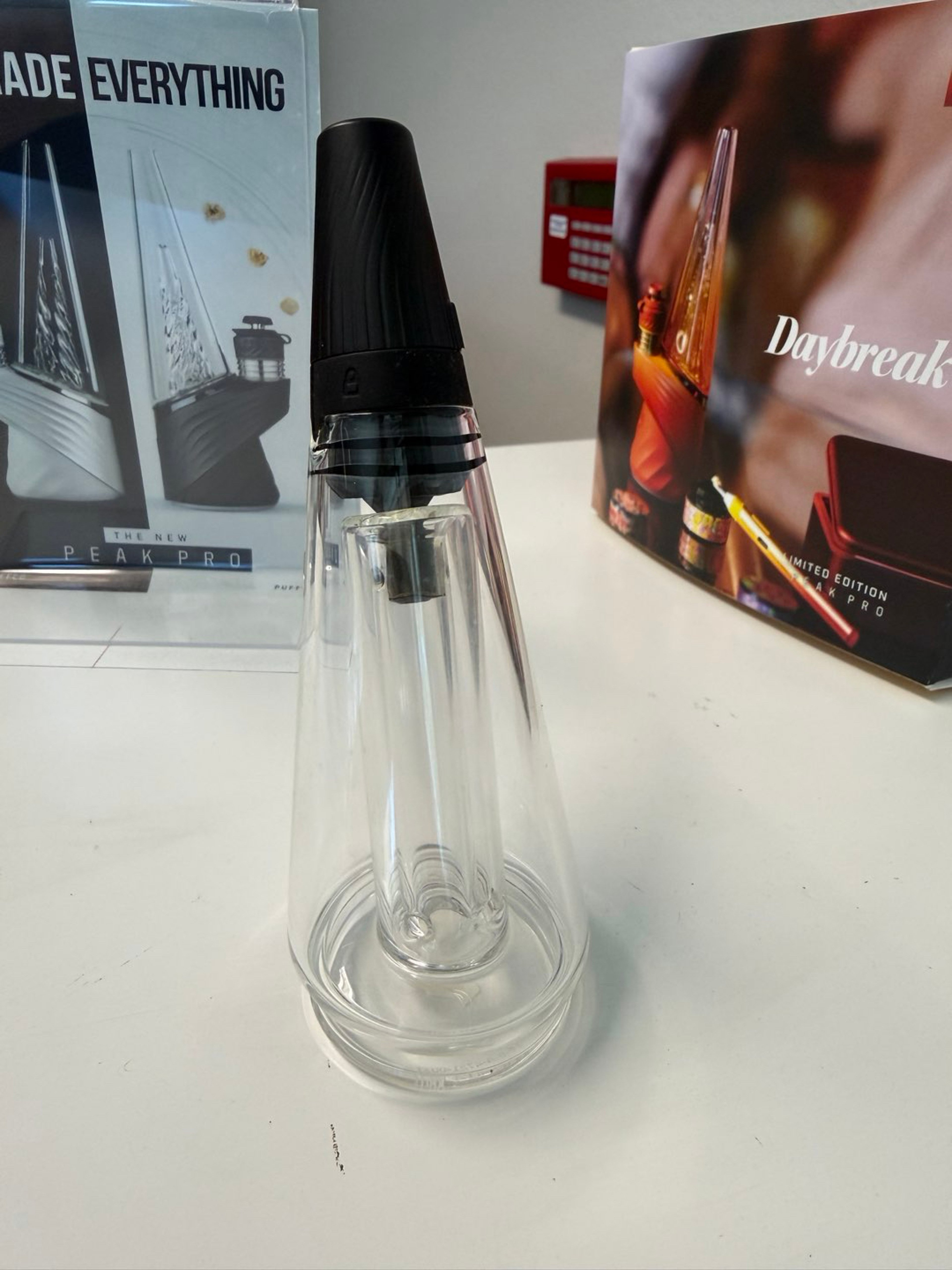 Preview pic of Puffco Peak Travel Glass