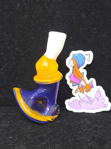 Preview pic of GlassHole Spray Can Hand Pipe