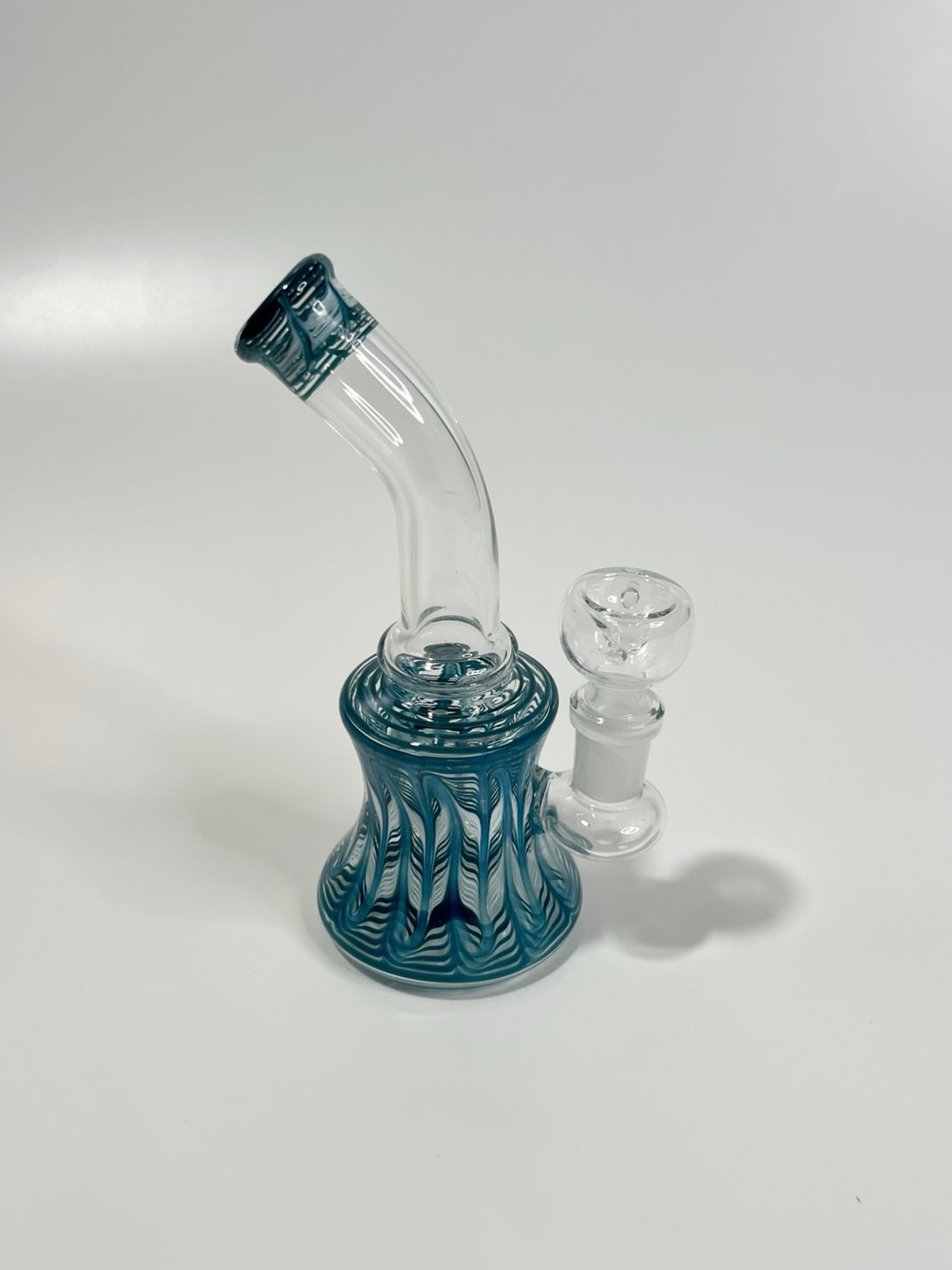 Preview pic of 7" Mini Glass Jammer Water Pipe Feathered Blue White w/ Round Bowl