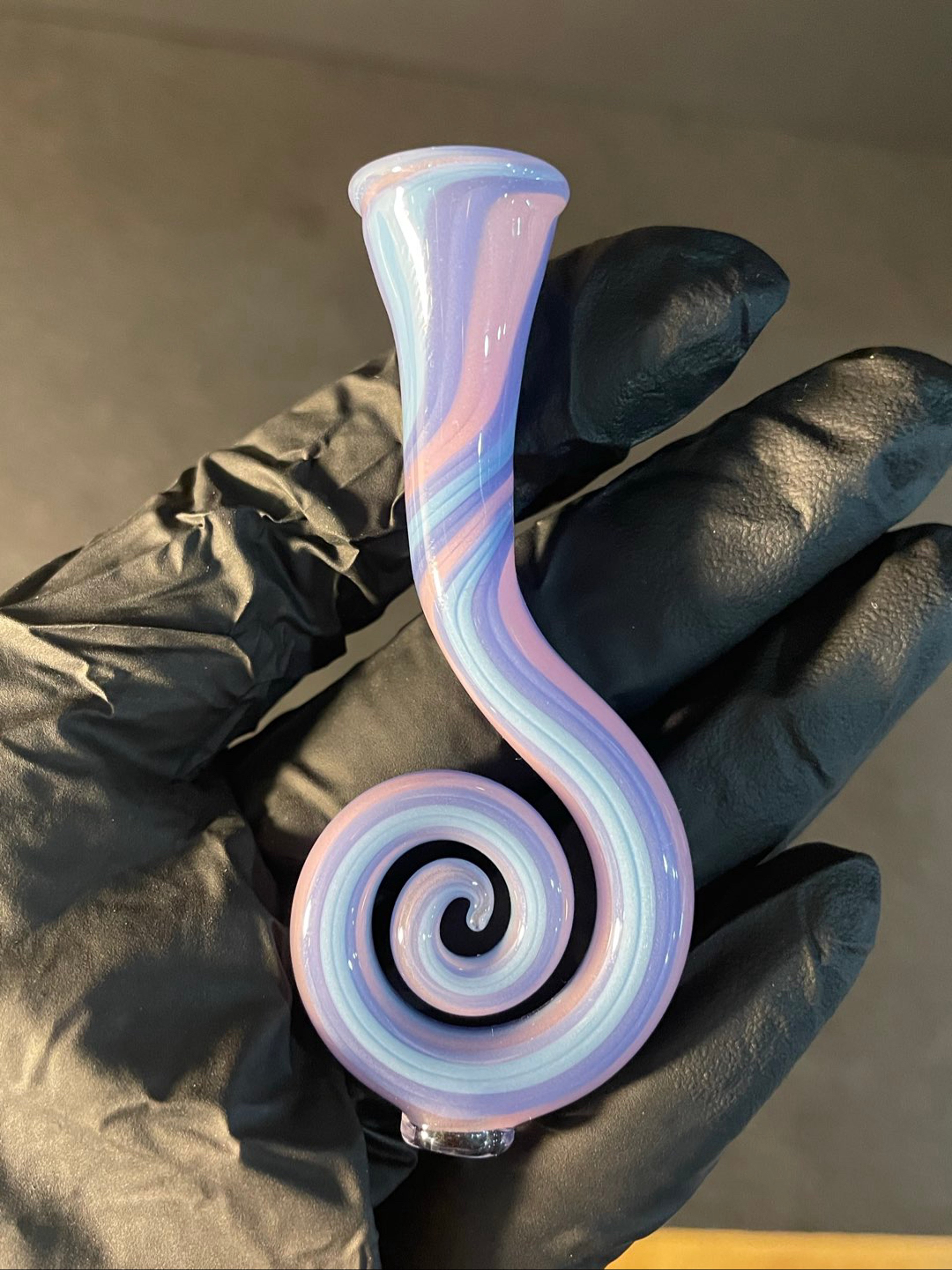 Preview pic of Jem Glass Curly Onie 7