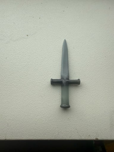 Preview pic of Jebb glass sword