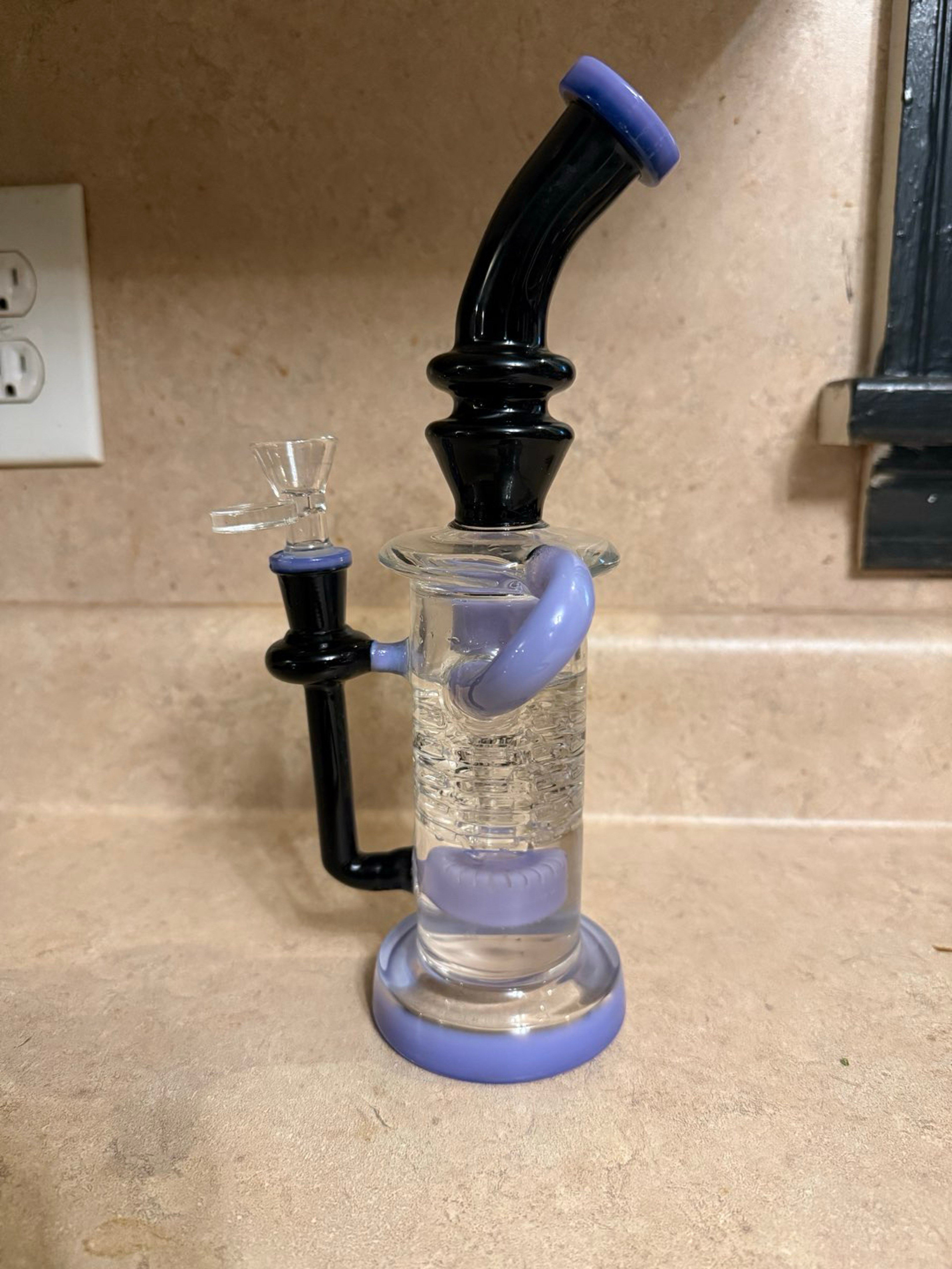 Preview pic of Blown glass incycler