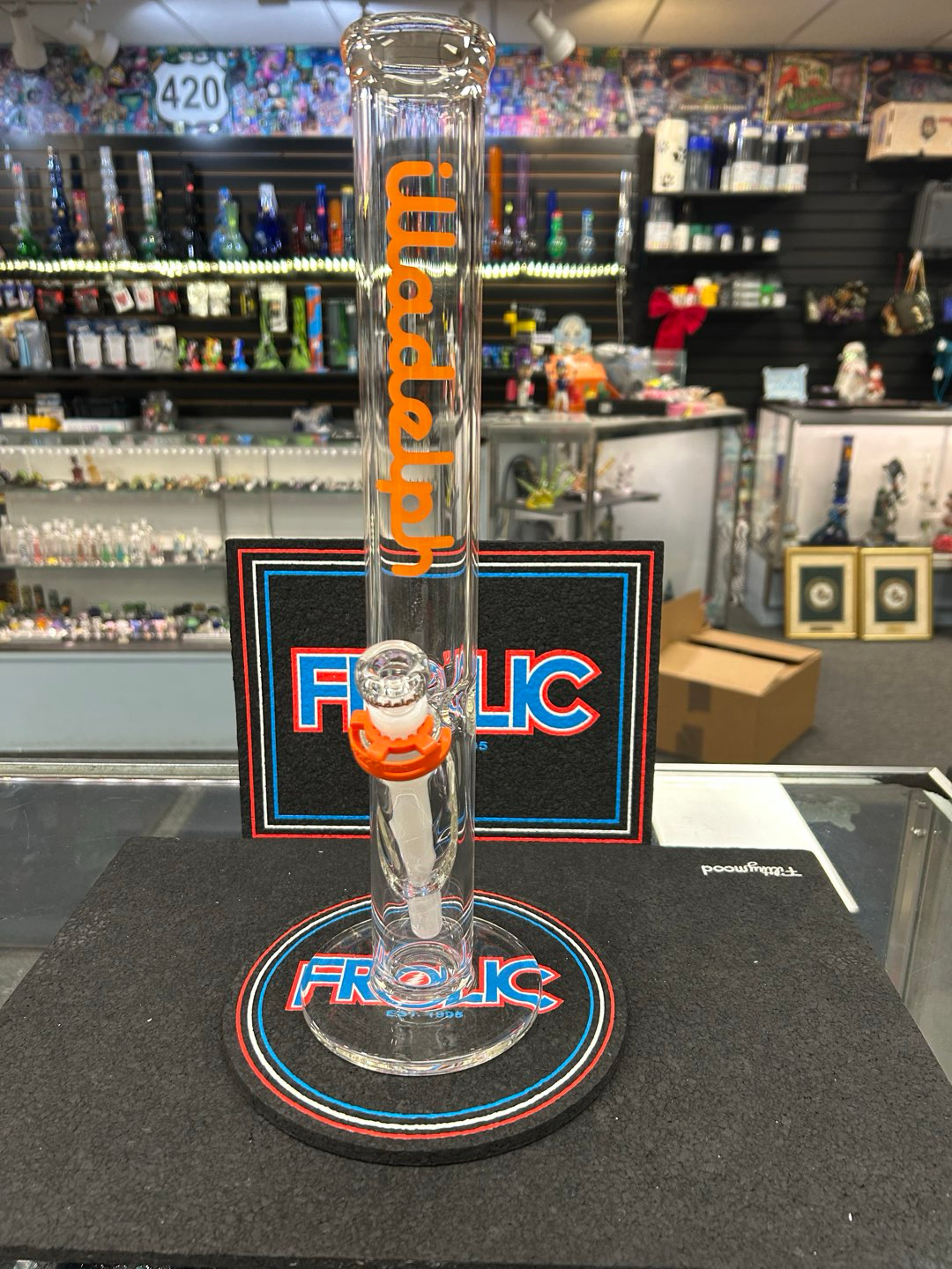 Preview pic of Illadelph Short Straight Orange 2nd