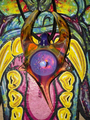 Preview pic of k_berg pendant