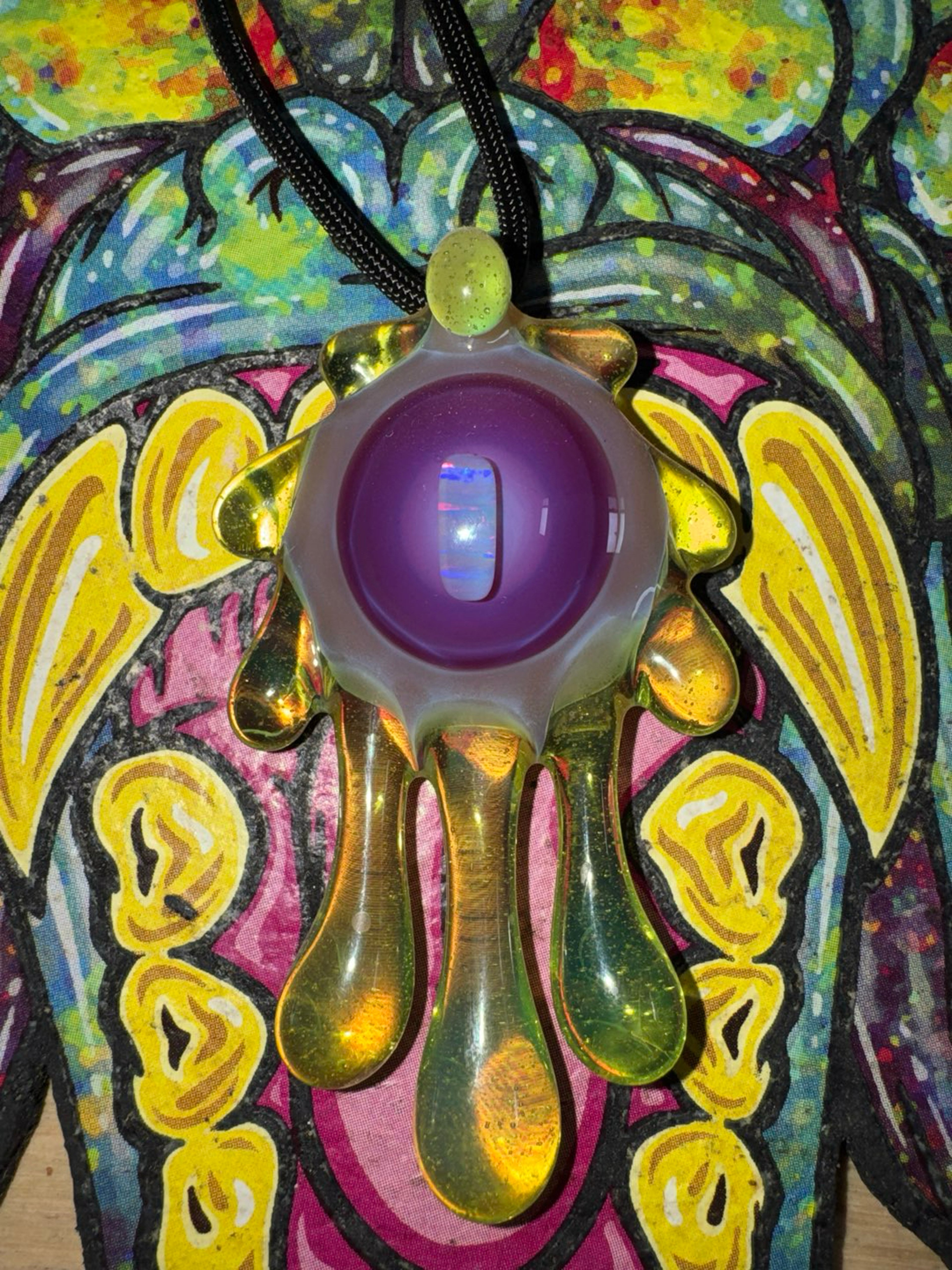 Preview pic of K_berg pendant