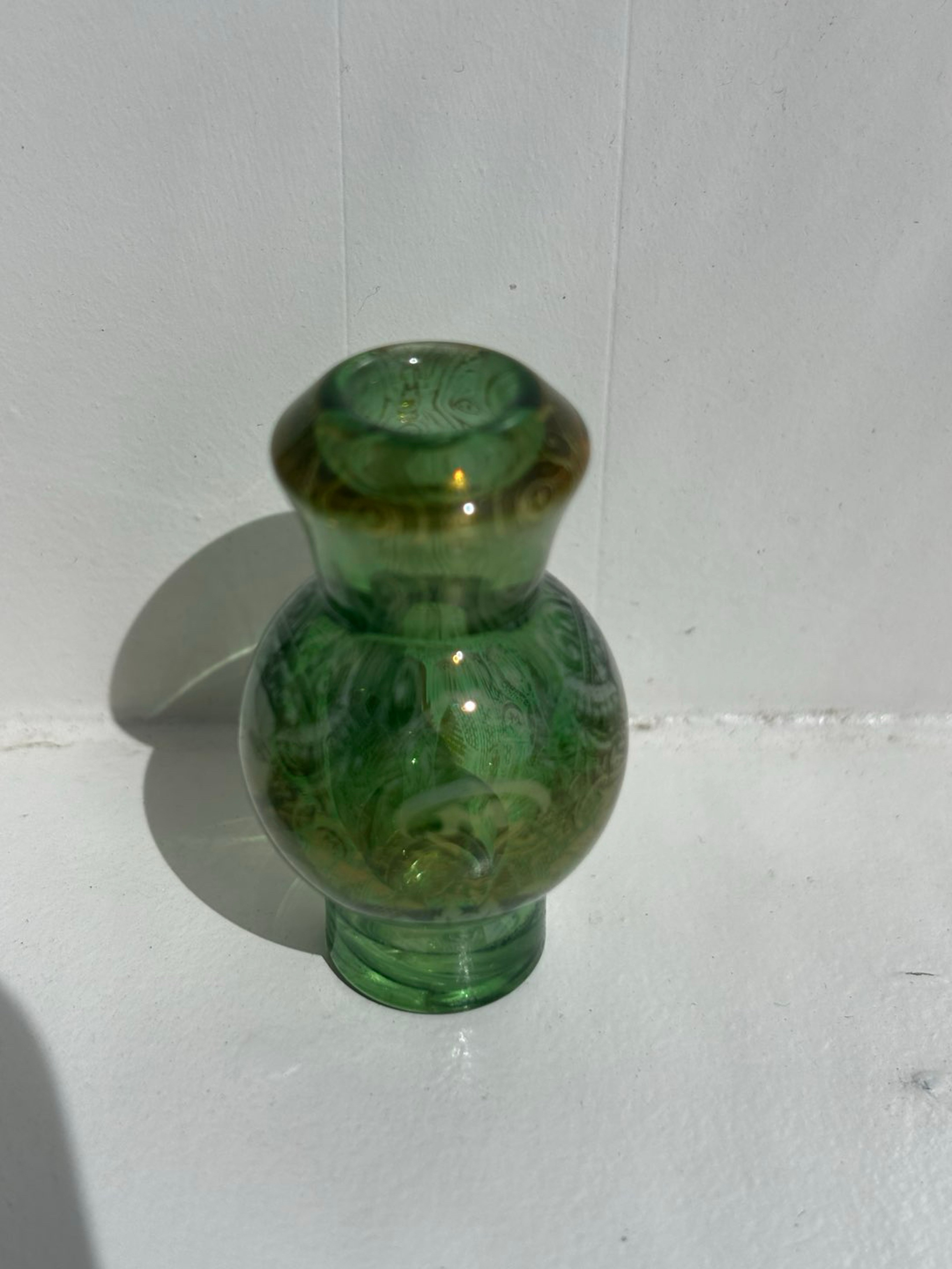 Older Mothership Holographic Spinner image 0