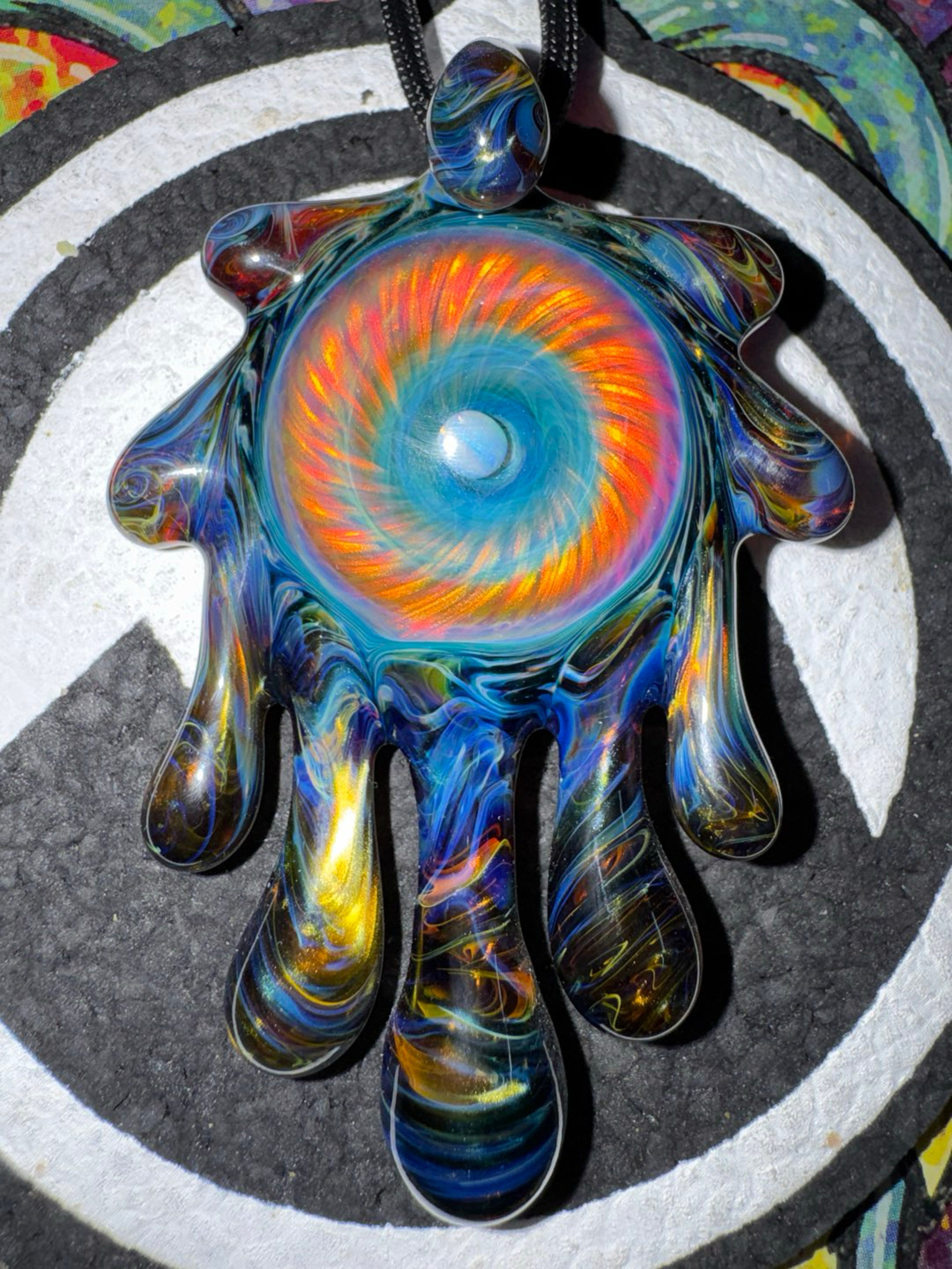 Preview pic of K_berg Pendant