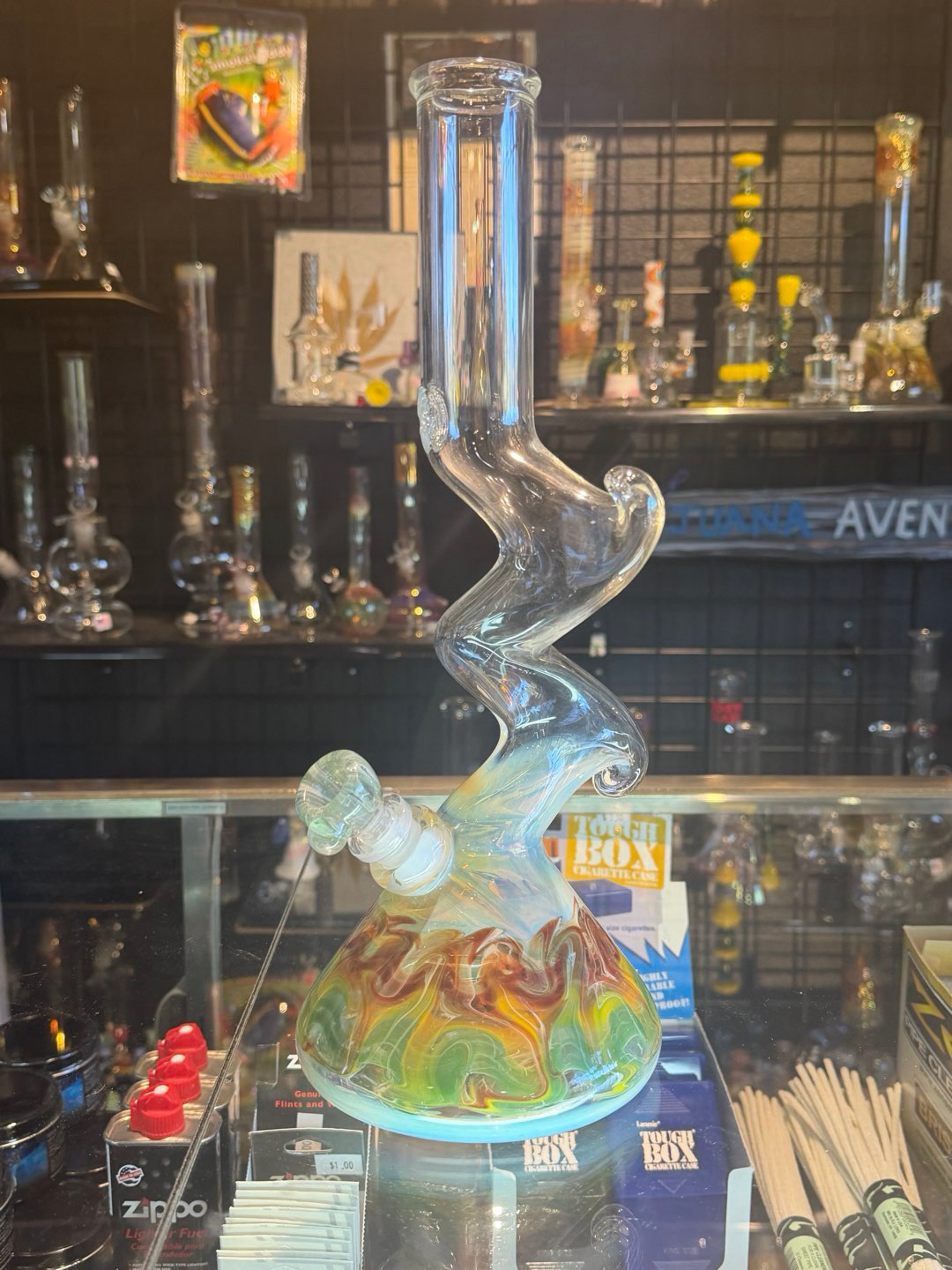 Preview pic of Horny Glass Zong Beaker