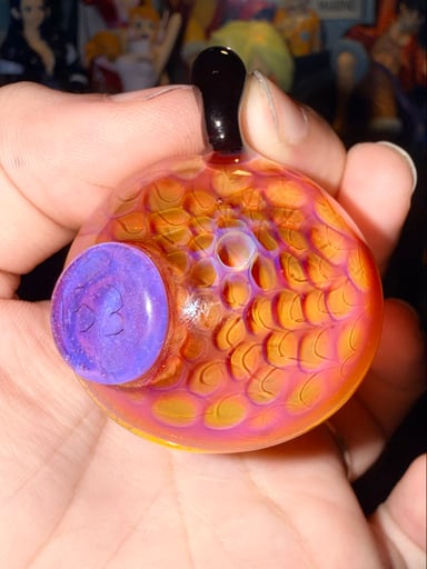 Preview pic of OTP honeycomb pendant