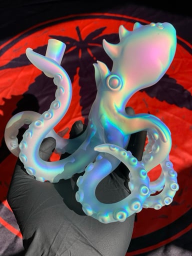 Preview pic of Wicked Glass Dicrotic Coated Kraken Crate #3/10 2020