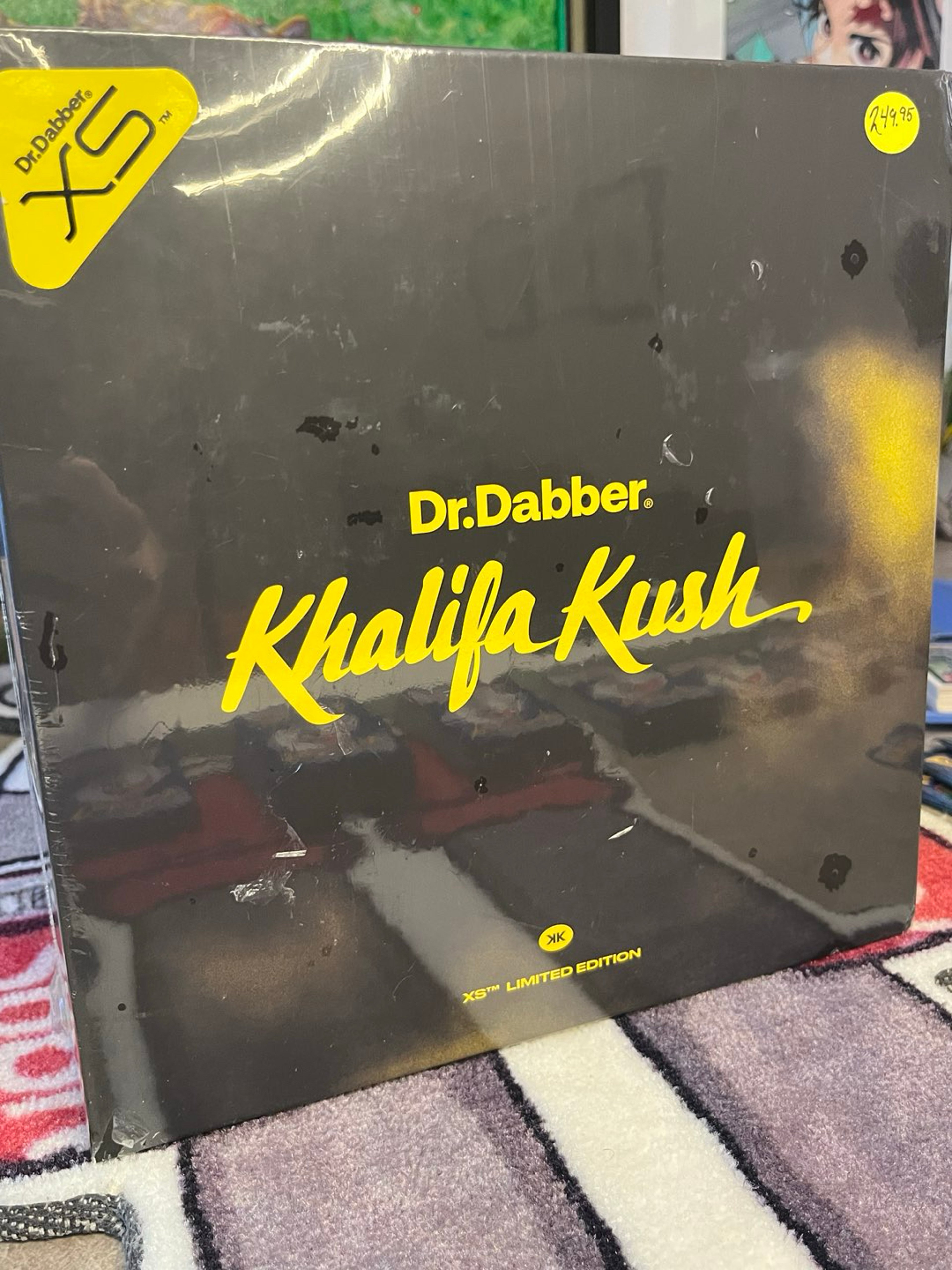 Preview pic of (Factory Sealed) Wiz Khalifa x Dr Dabber XS Collab