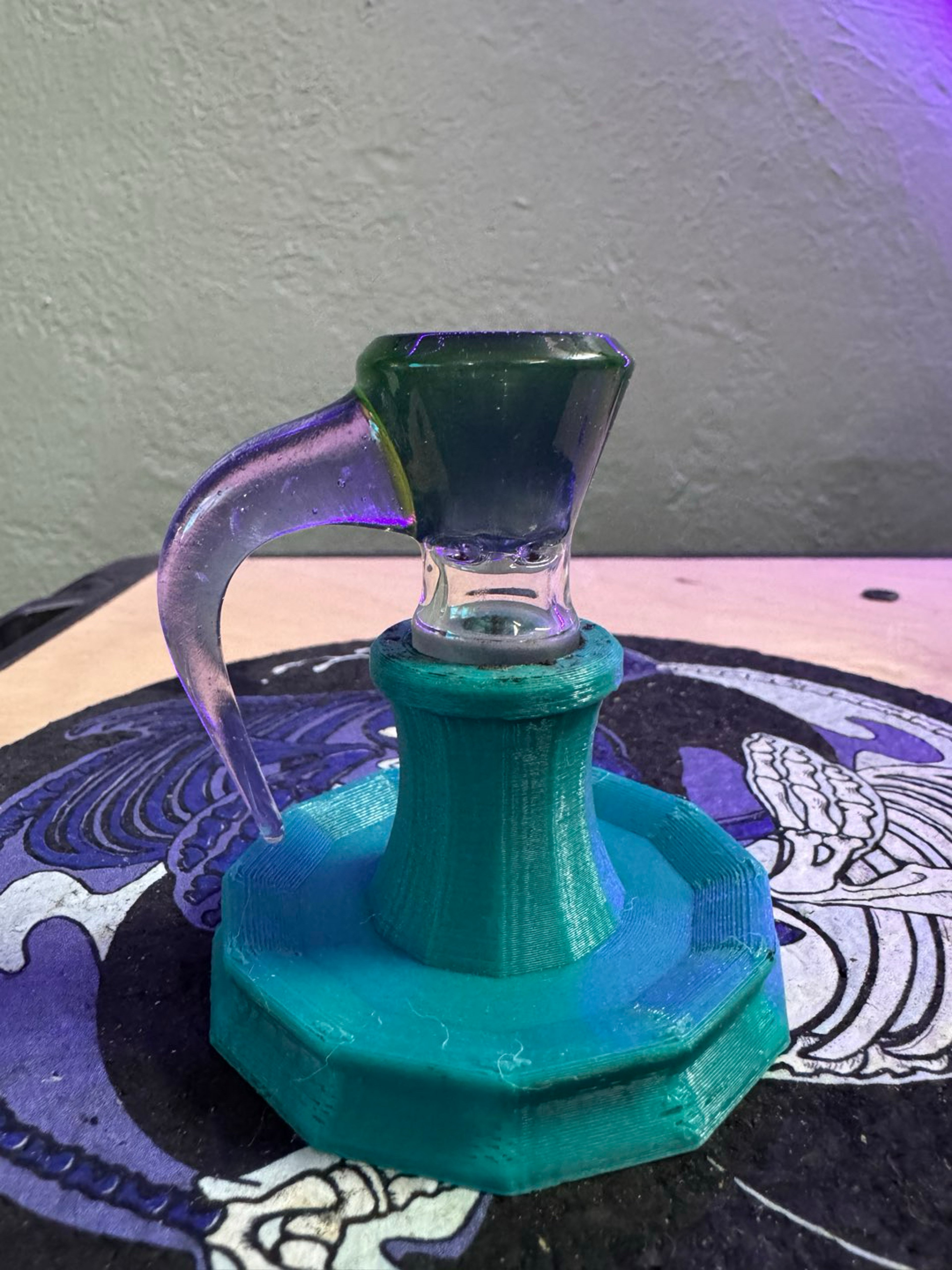 Preview pic of Backhome Glass slide