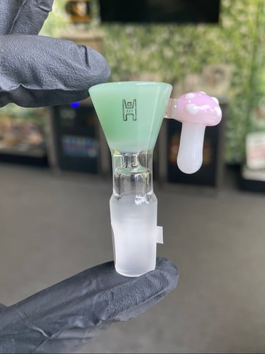 Preview pic of Shroom Handle Slide