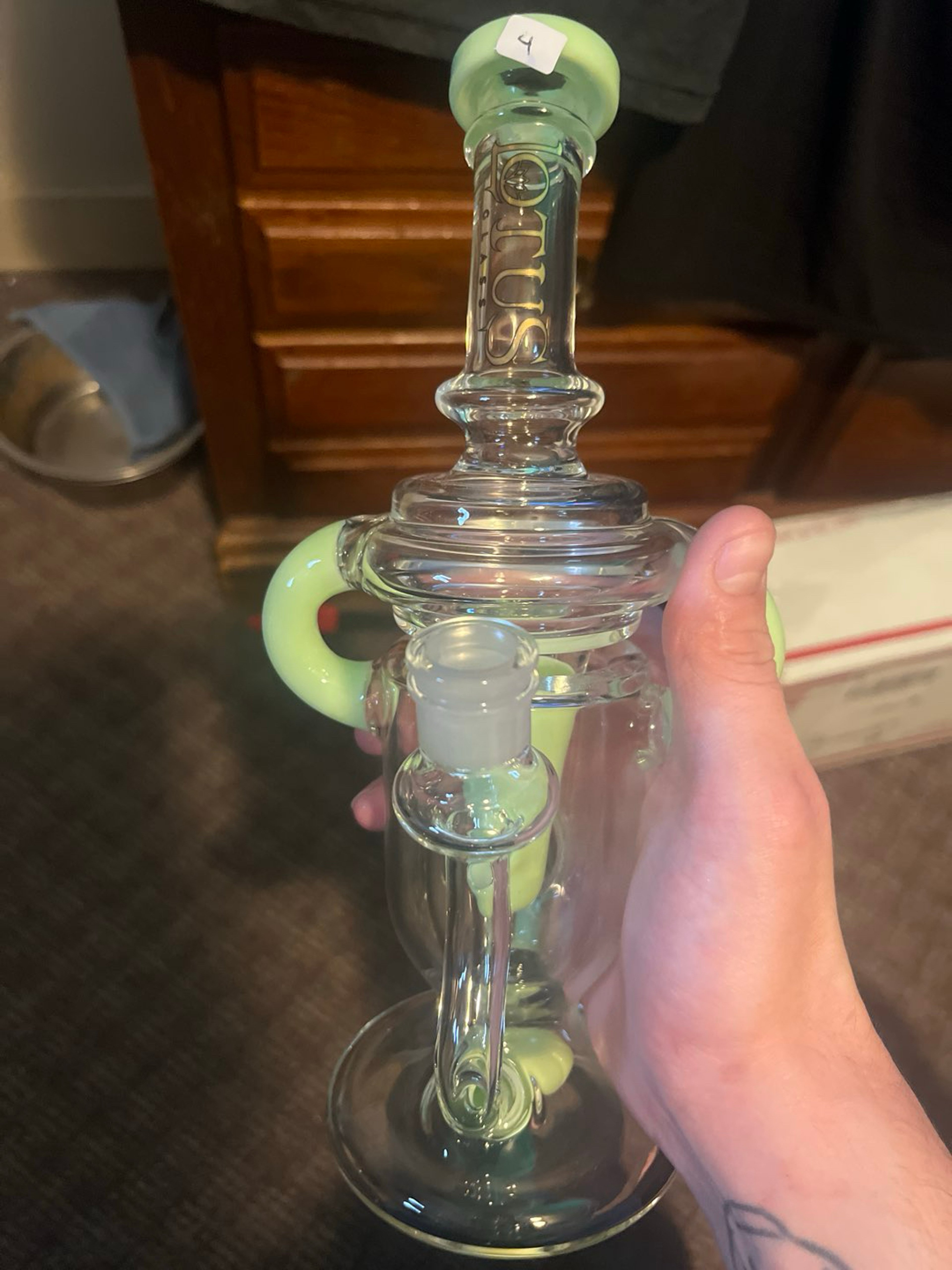 Preview pic of Lotus water pipe