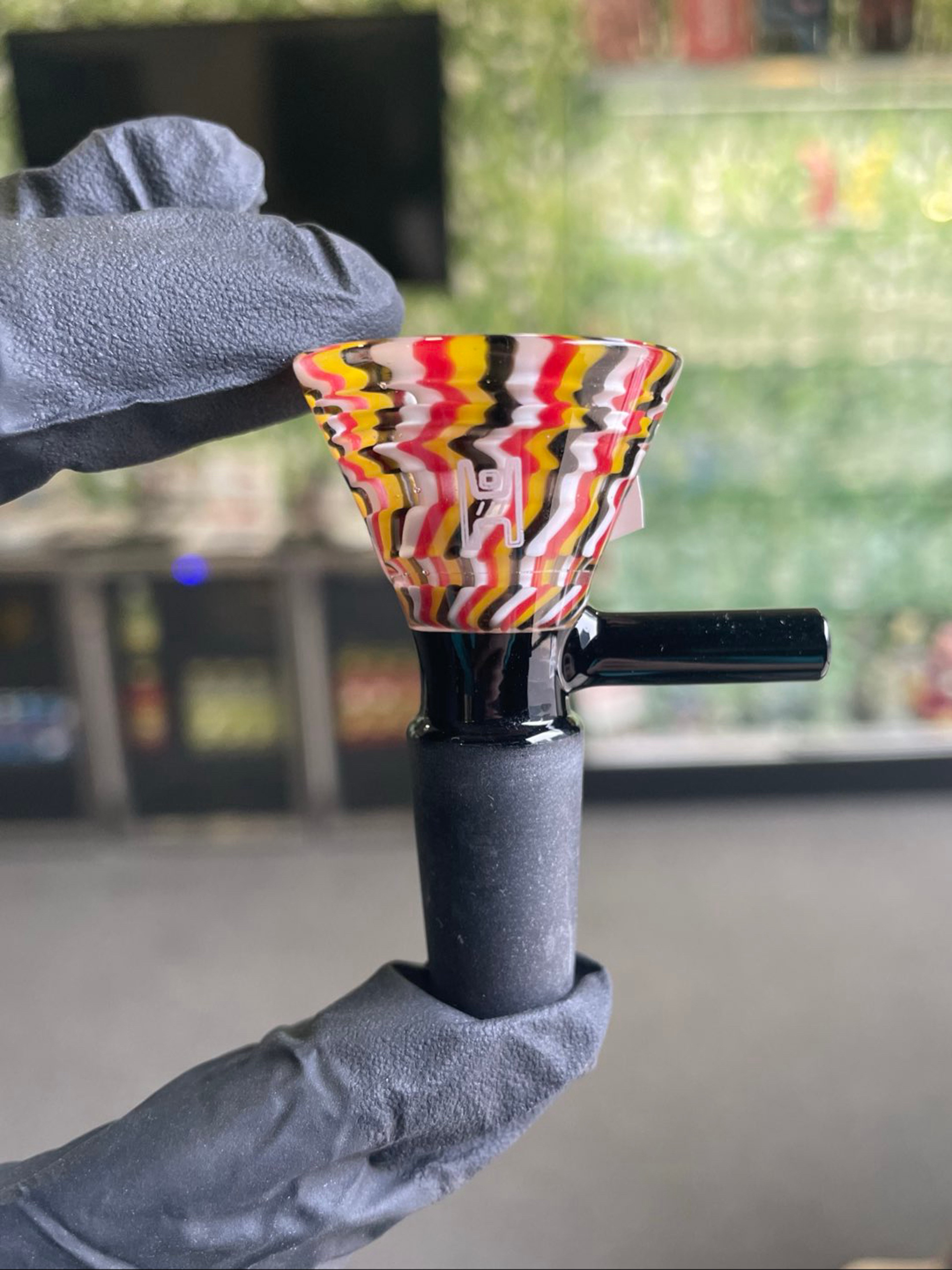Zig Zag Bowl image 0