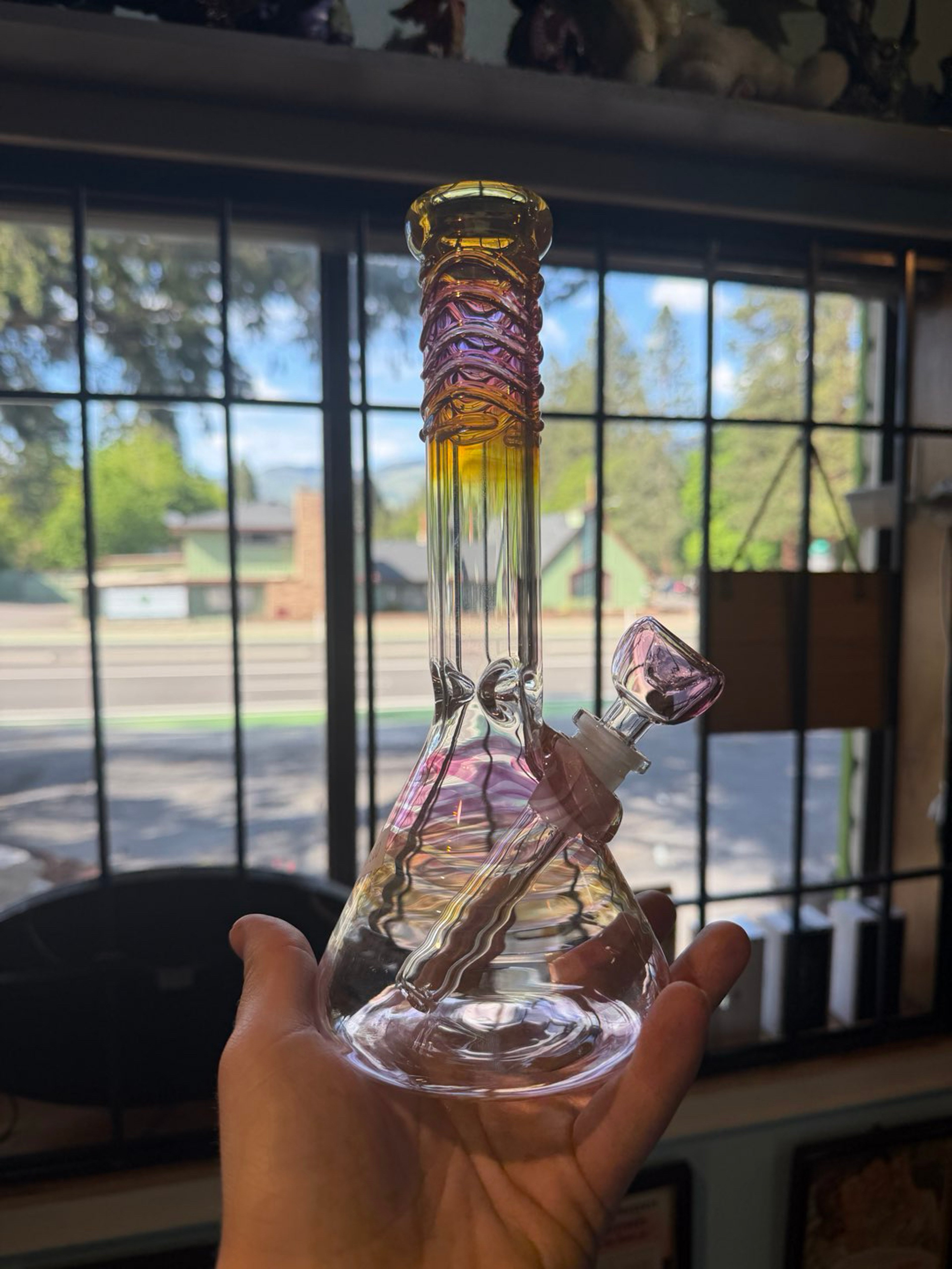 Preview pic of Mary Jane’s Glass Fumed Mini Beaker