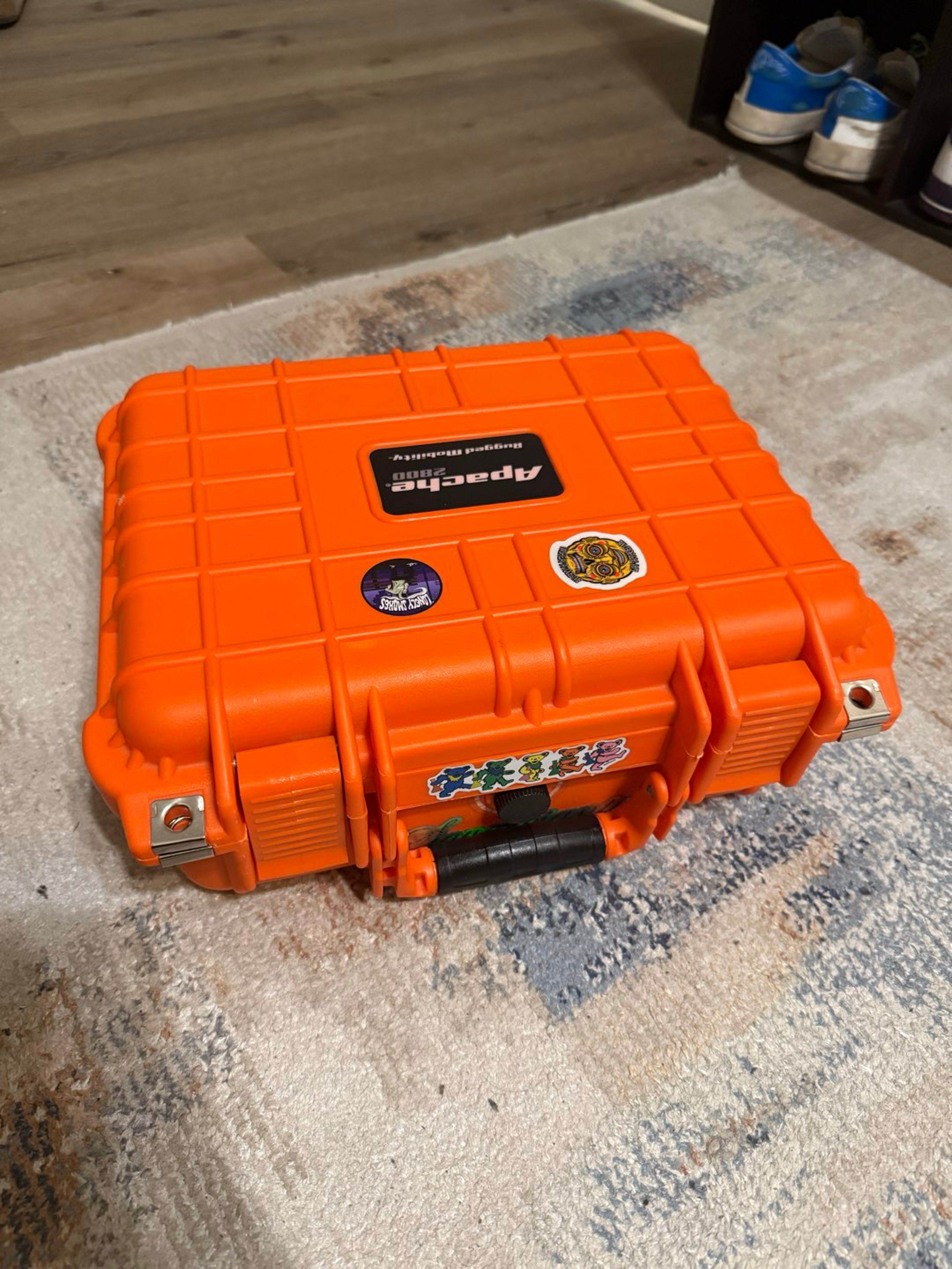 Preview pic of Apache 2800 Carrying Case
