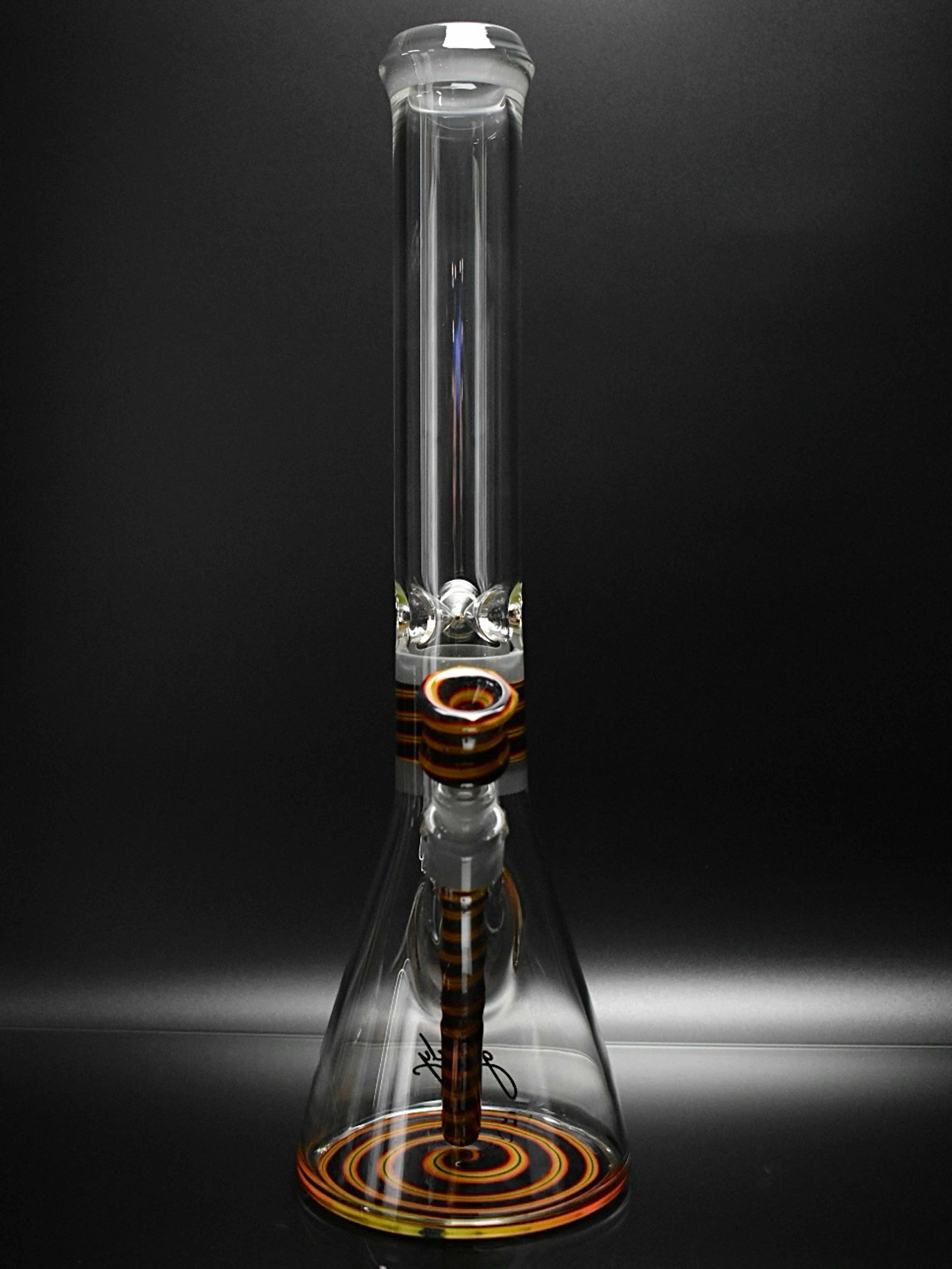 Grizzly beaker image 0