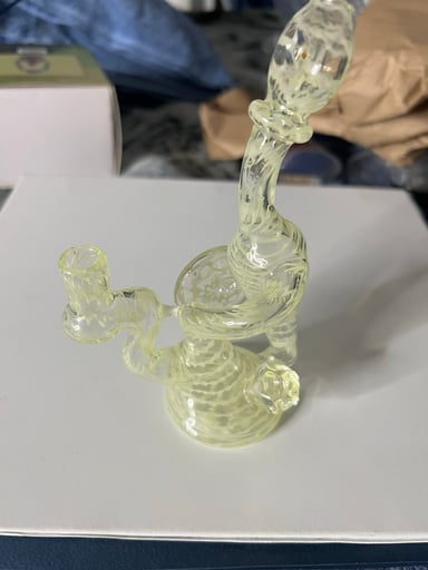 Preview pic of Augy glass small rig