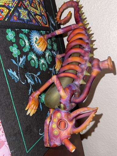 Preview pic of Hardman Art Glass — Chameleon Skeleton Sculpt OBO